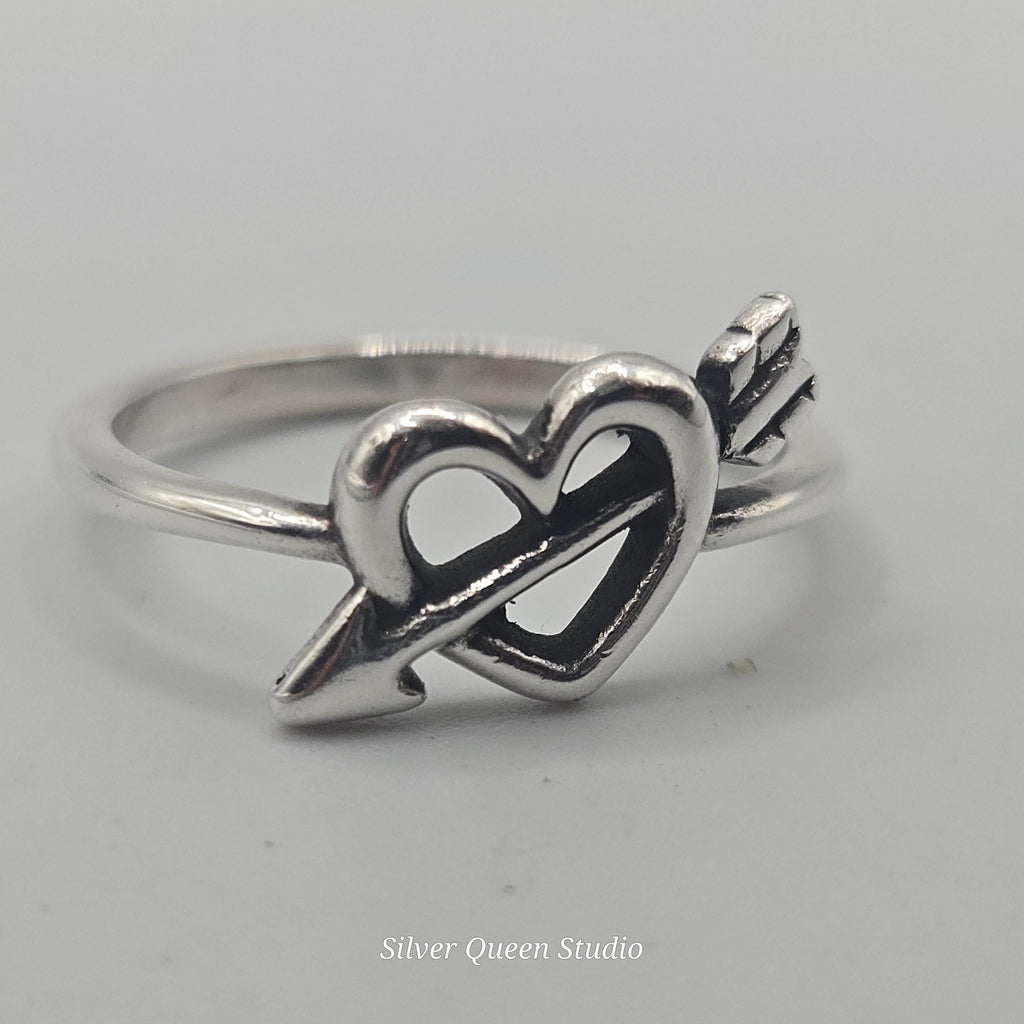 James Avery Love’s Arrow Heart Ring, Sterling Silver, Size 7.5