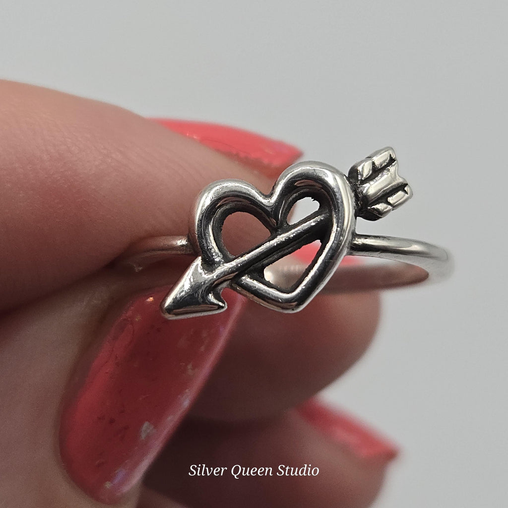 James Avery Love’s Arrow Heart Ring, Sterling Silver, Size 7.5