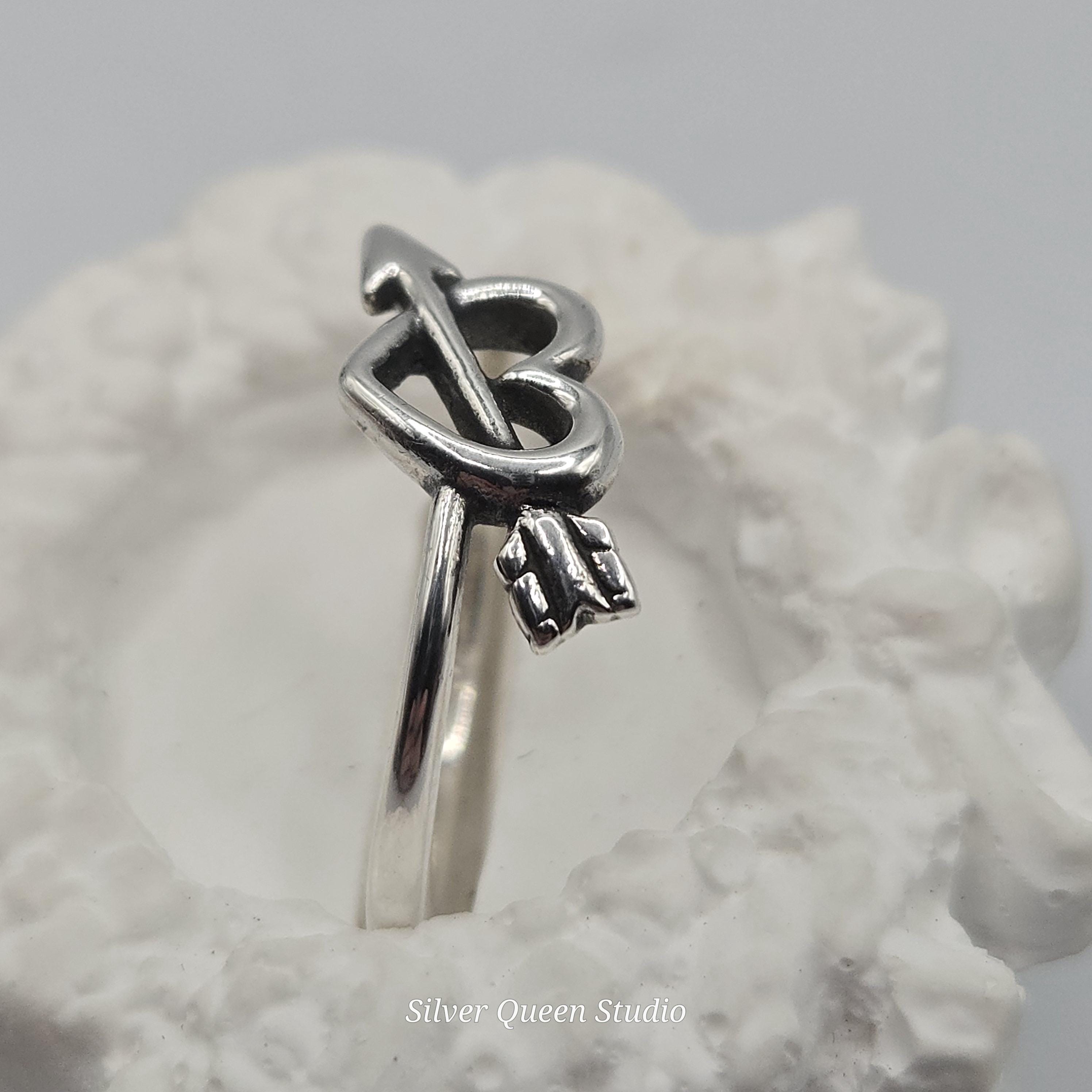 James Avery Love’s Arrow Heart Ring, Sterling Silver, Size 7.5