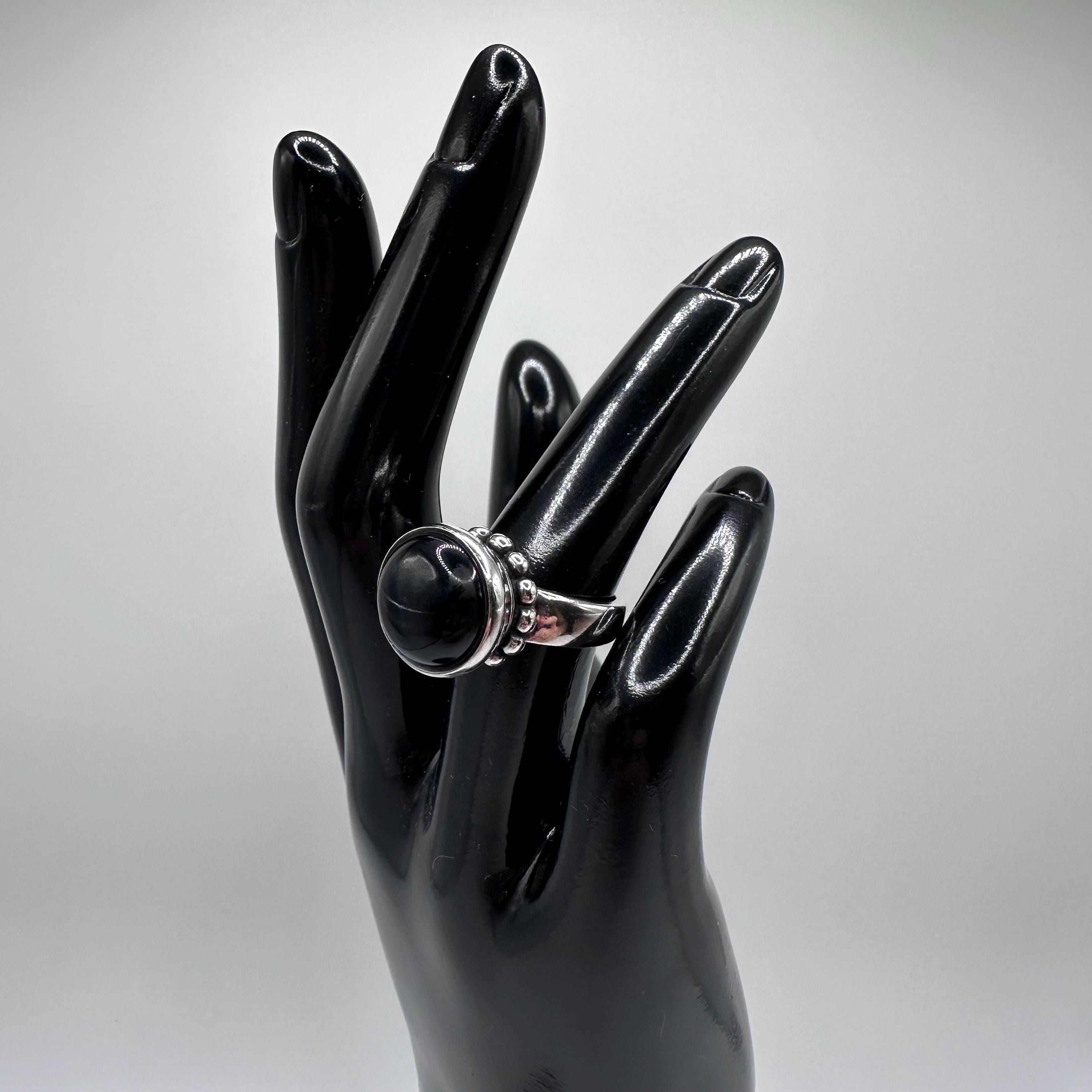 James Avery Sterling Silver and Black Onyx Ring Size 6.25 Retired