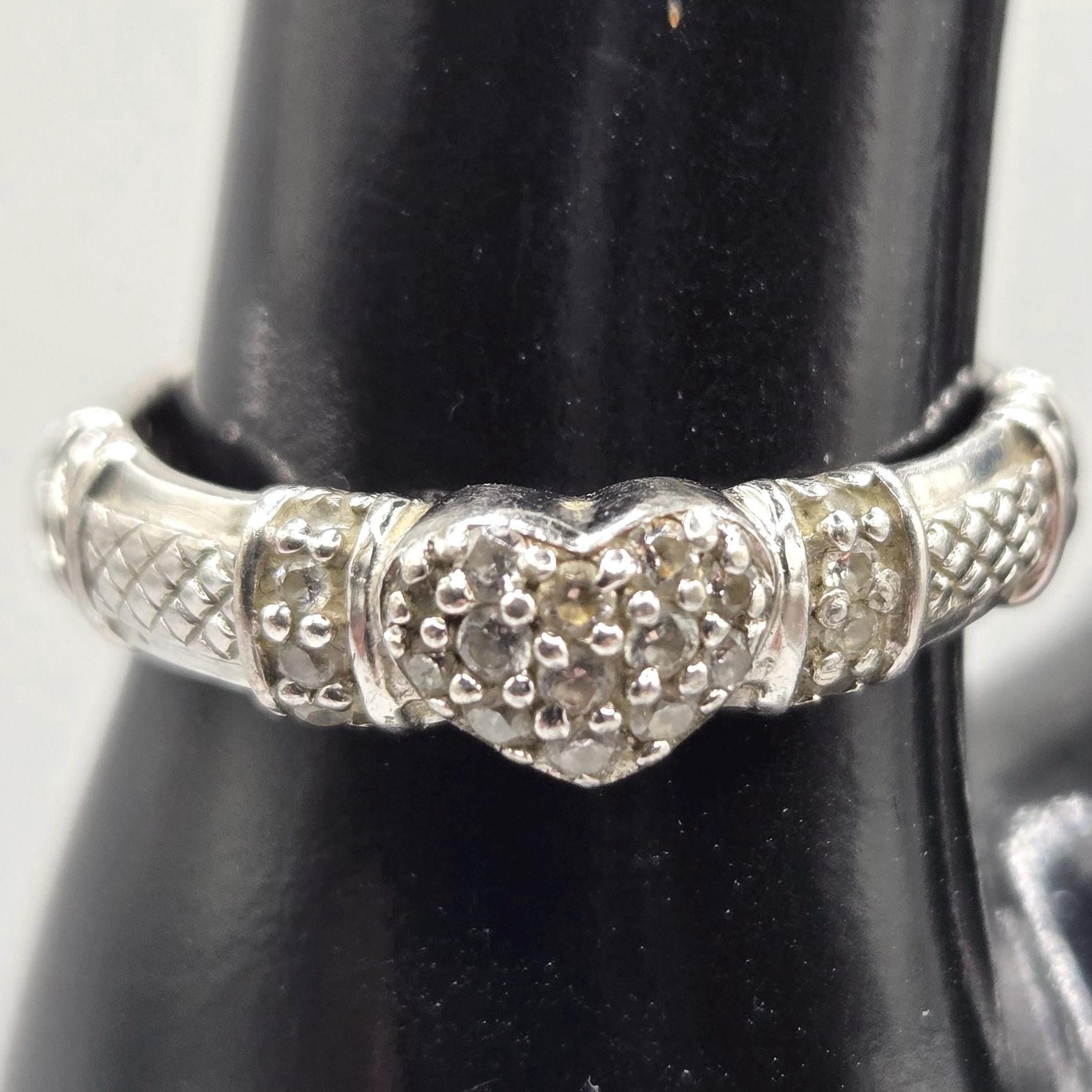 Judith Ripka Sterling Silver CZ Heart Ring Size 9