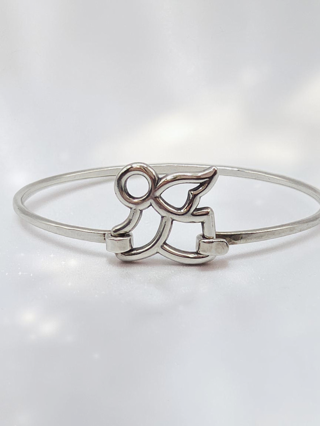 RETIRED James Avery Flying Angel Sterling Silver Bangle Hook Bracelet - 7 Inch