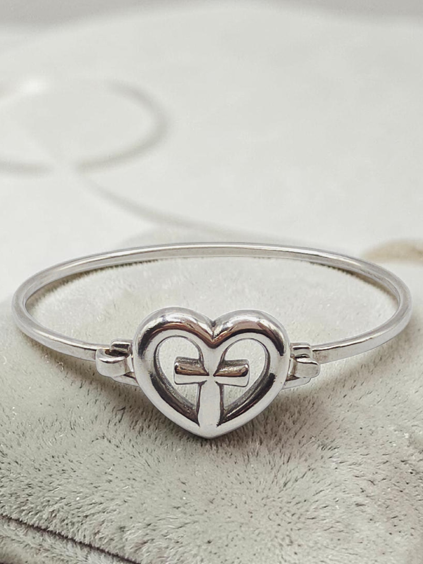 RETIRED James Avery Sterling Silver Heart Cross Hook Bracelet - 6.5 Inch