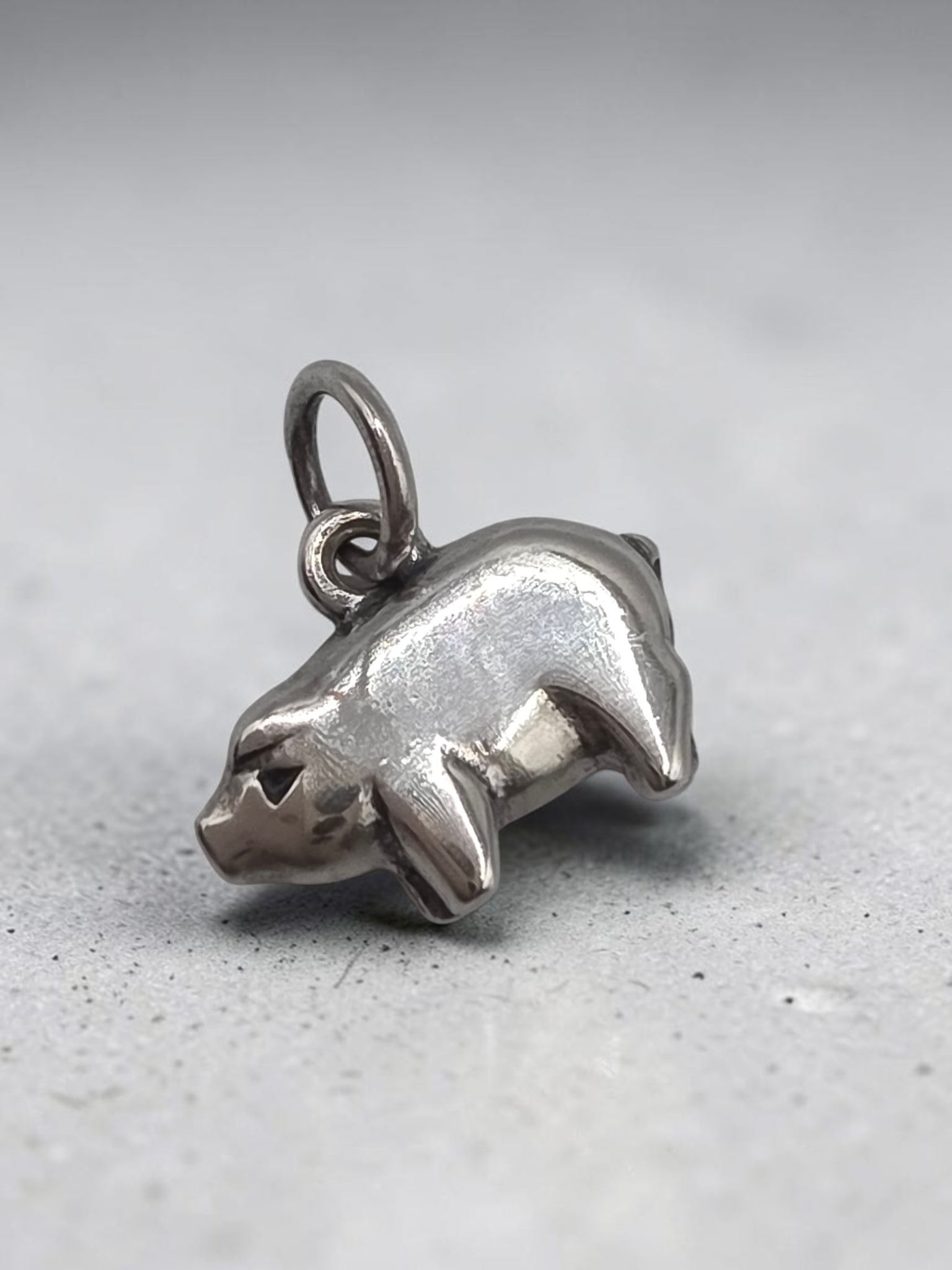 Retired James Avery 925 sterling silver pig charm pendant with uncut loop