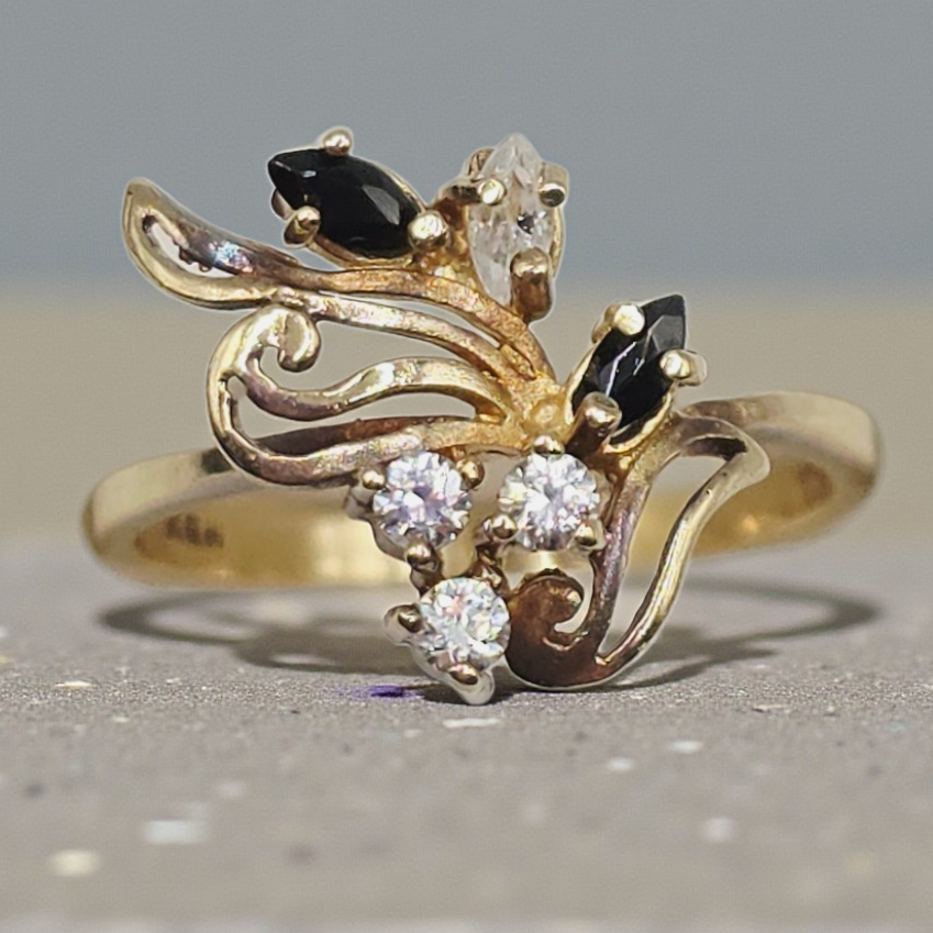 Solid 10K Gold Ring with Marquise Cut Black Onyx and Clear Gemstones Size 7.25