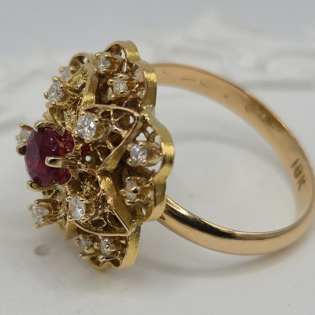 Solid 18K Yellow Gold Filigree Flower Ring with Ruby and Diamonds – Size 6.5