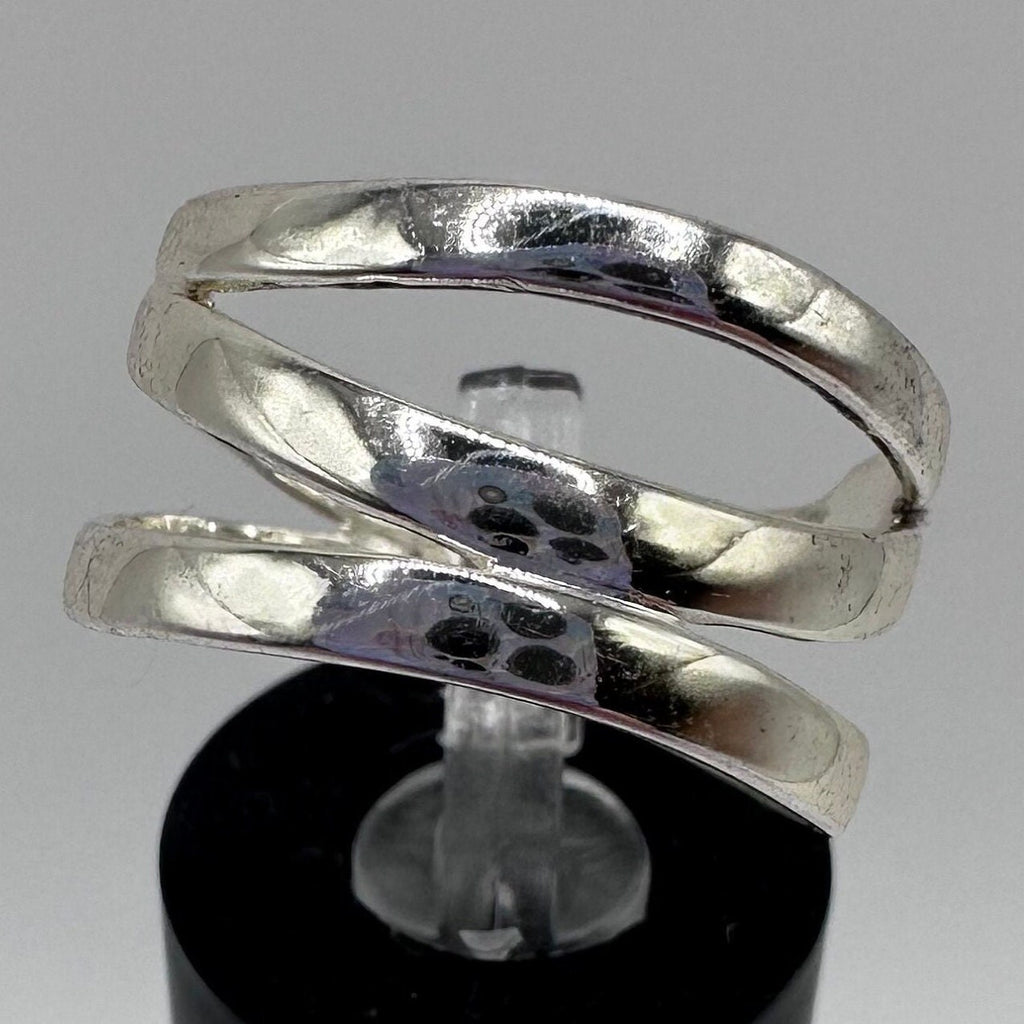 Sterling Silver Ring with Weave Design Size 7.75