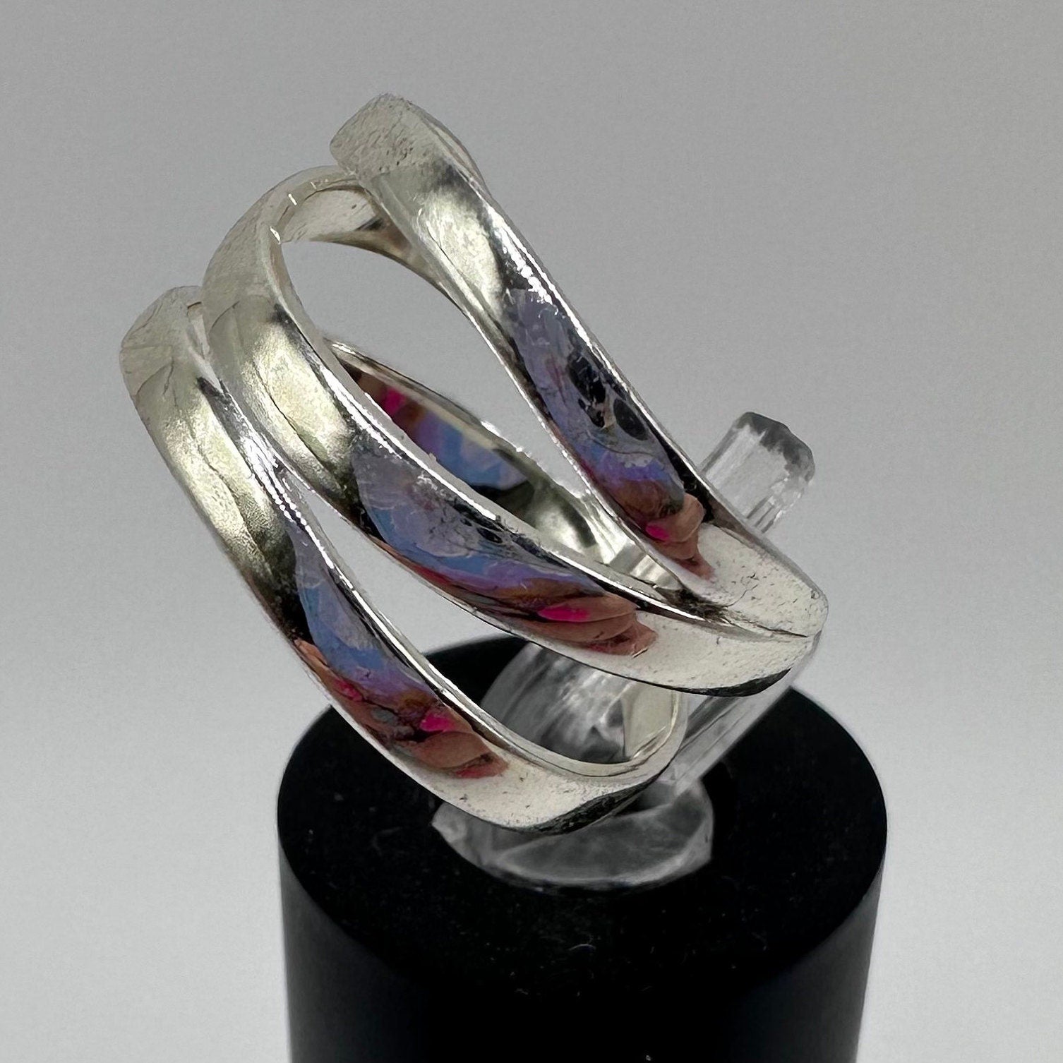 Sterling Silver Ring with Weave Design Size 7.75