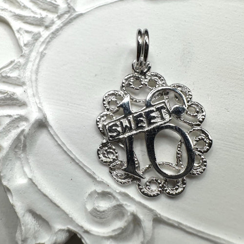 Sweet 16 Sterling Silver 925 Necklace Pendant