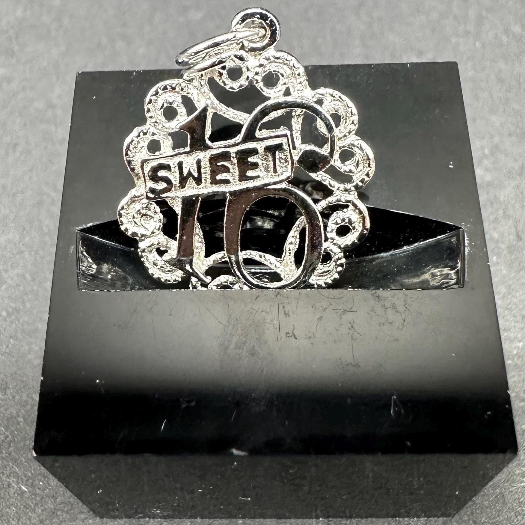 Sweet 16 Sterling Silver 925 Necklace Pendant