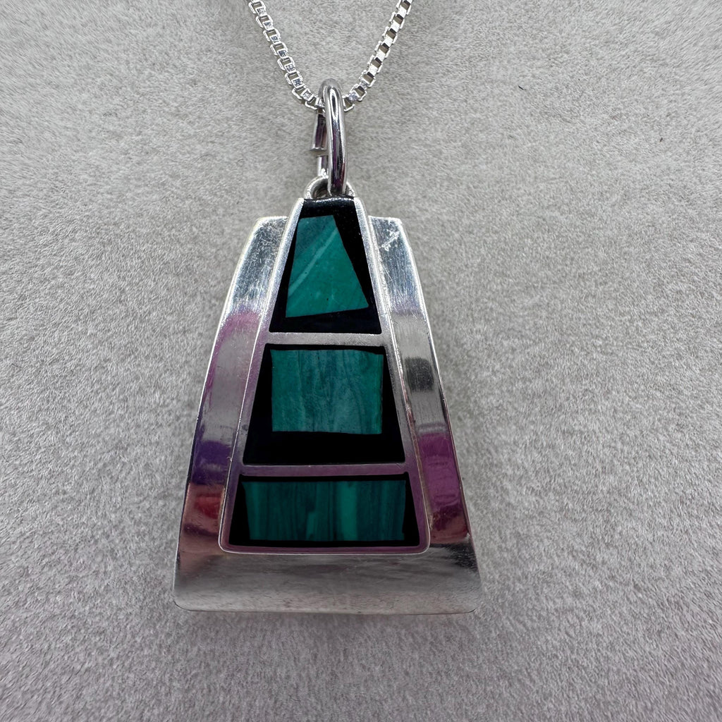 Taxco Mexico 950 silver green and black inlay pendant necklace 18 inch