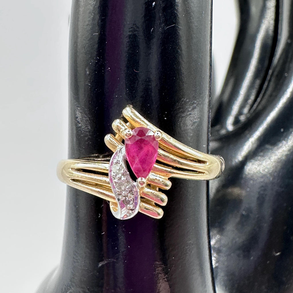 Vintage 14KP Solid Gold Ruby and Diamond Ring Size 7.25