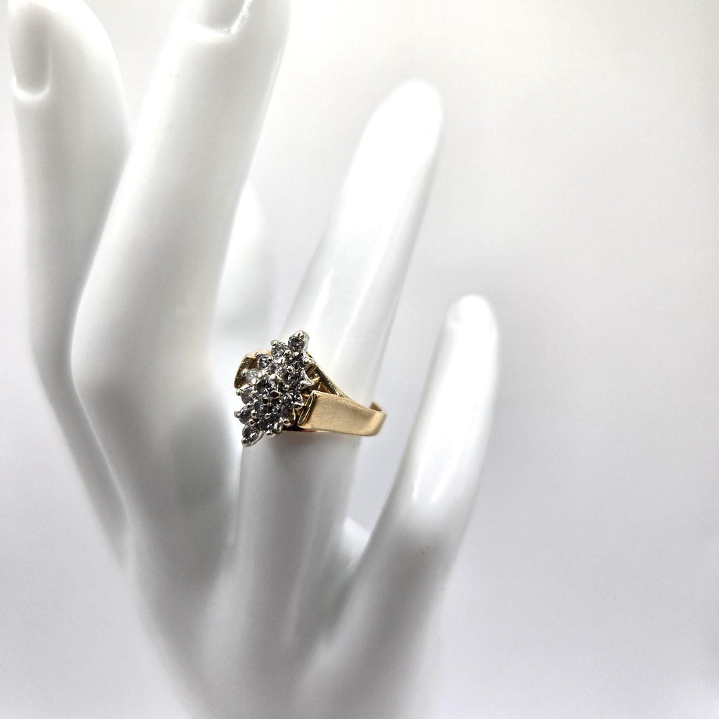Vintage 14K Gold Ring with .48 Carat Total Weight Diamond Cluster Ring Size 5.25
