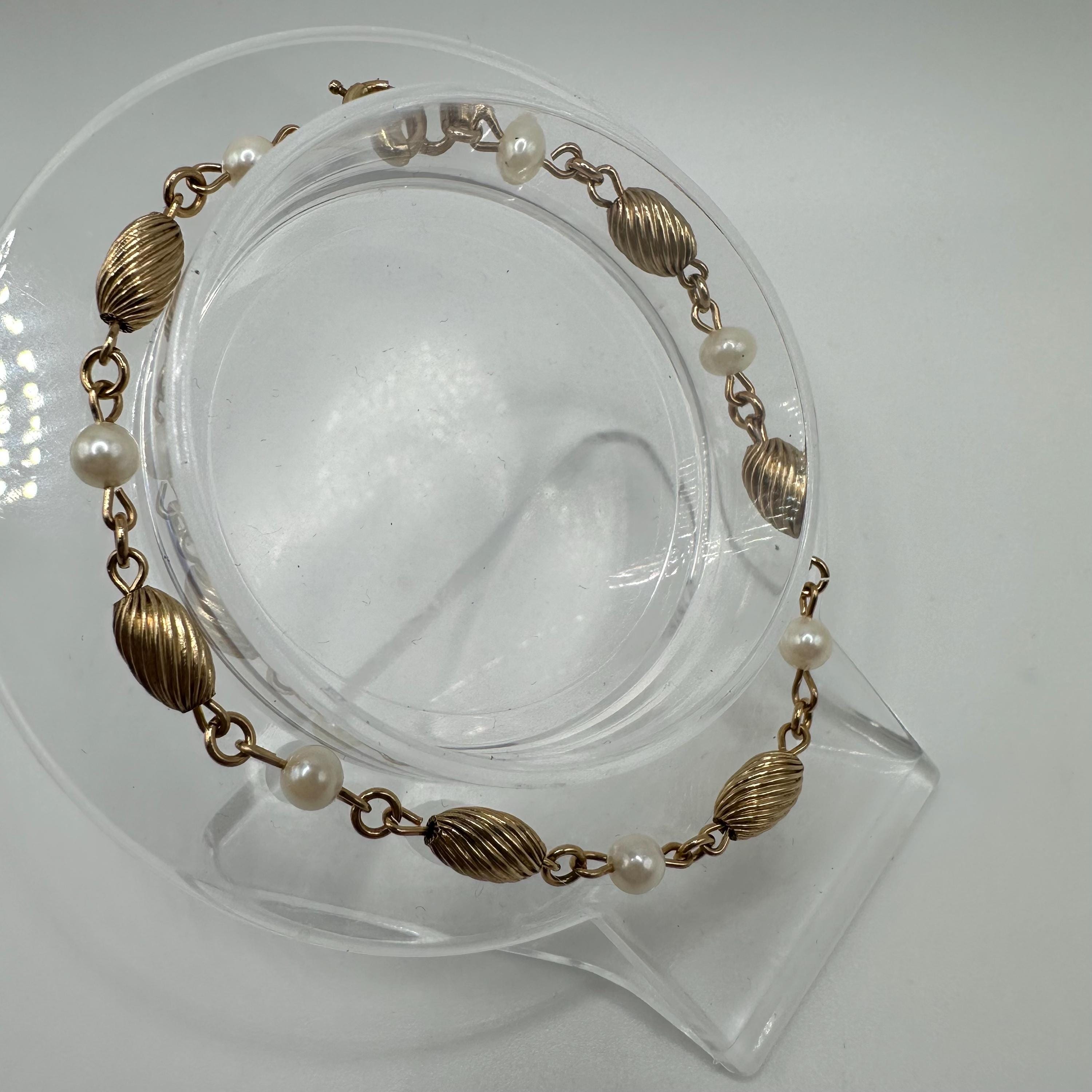 Vintage 14K Gold and Pearl Bracelet 7”