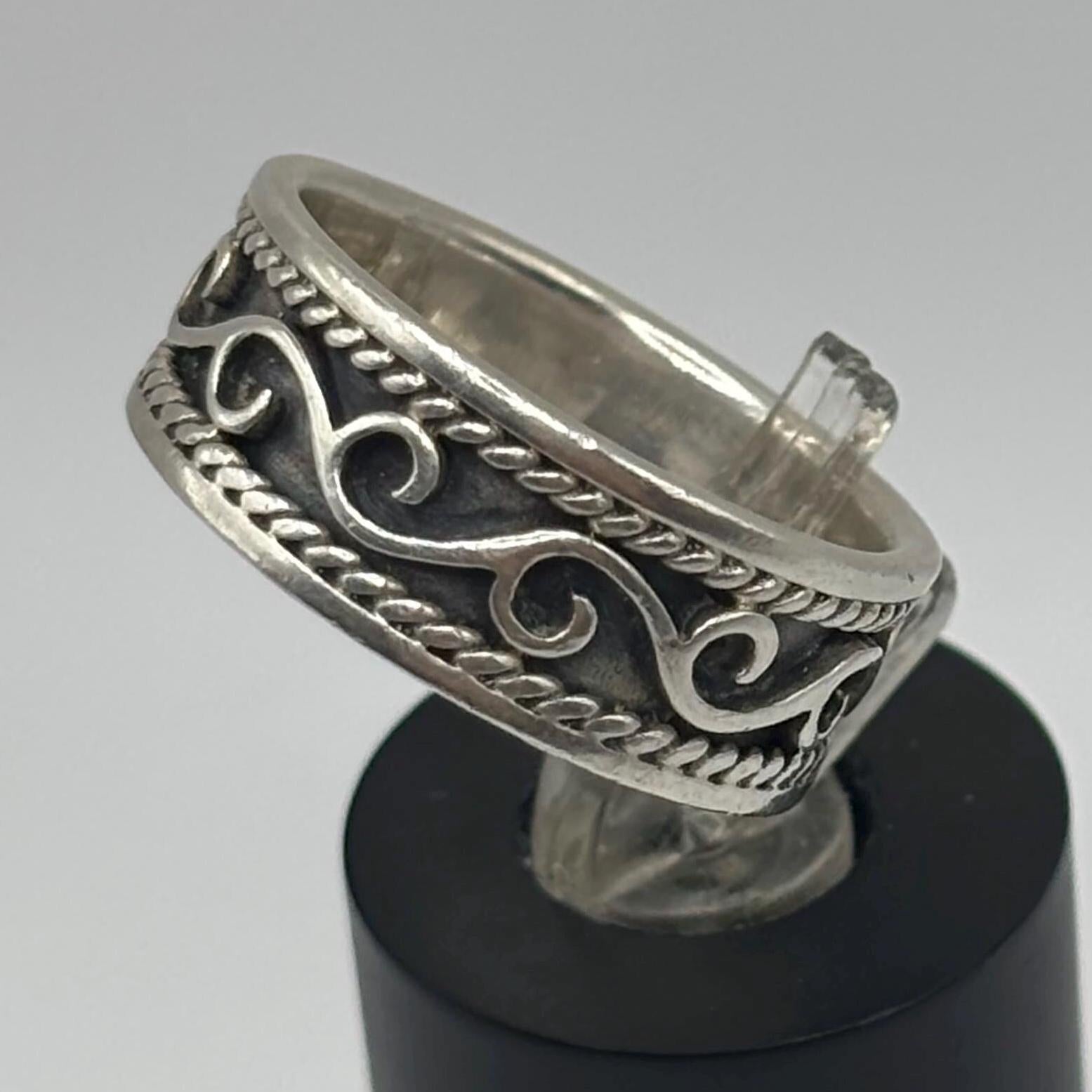 Vintage 925 Sterling Silver Bali Scroll Ring Size  7