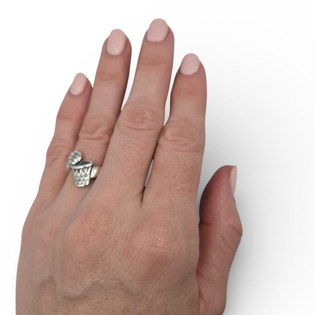Vintage 925 Sterling Silver James Avery Basketball and Hoop Ring Size 6.5 RETIRED