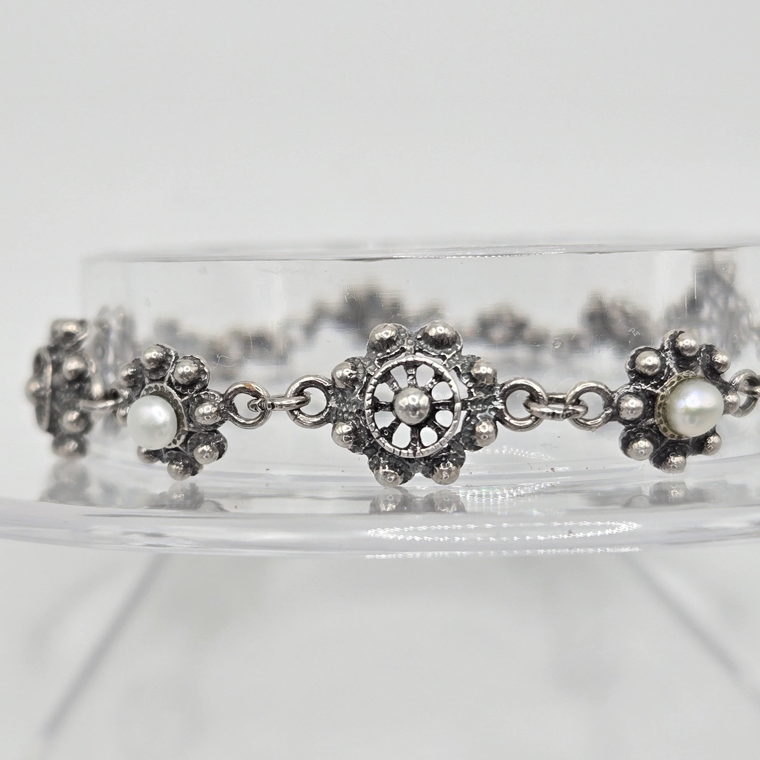 Vintage 925 Sterling Silver Zealand Knot Bracelet 7.5 Inches