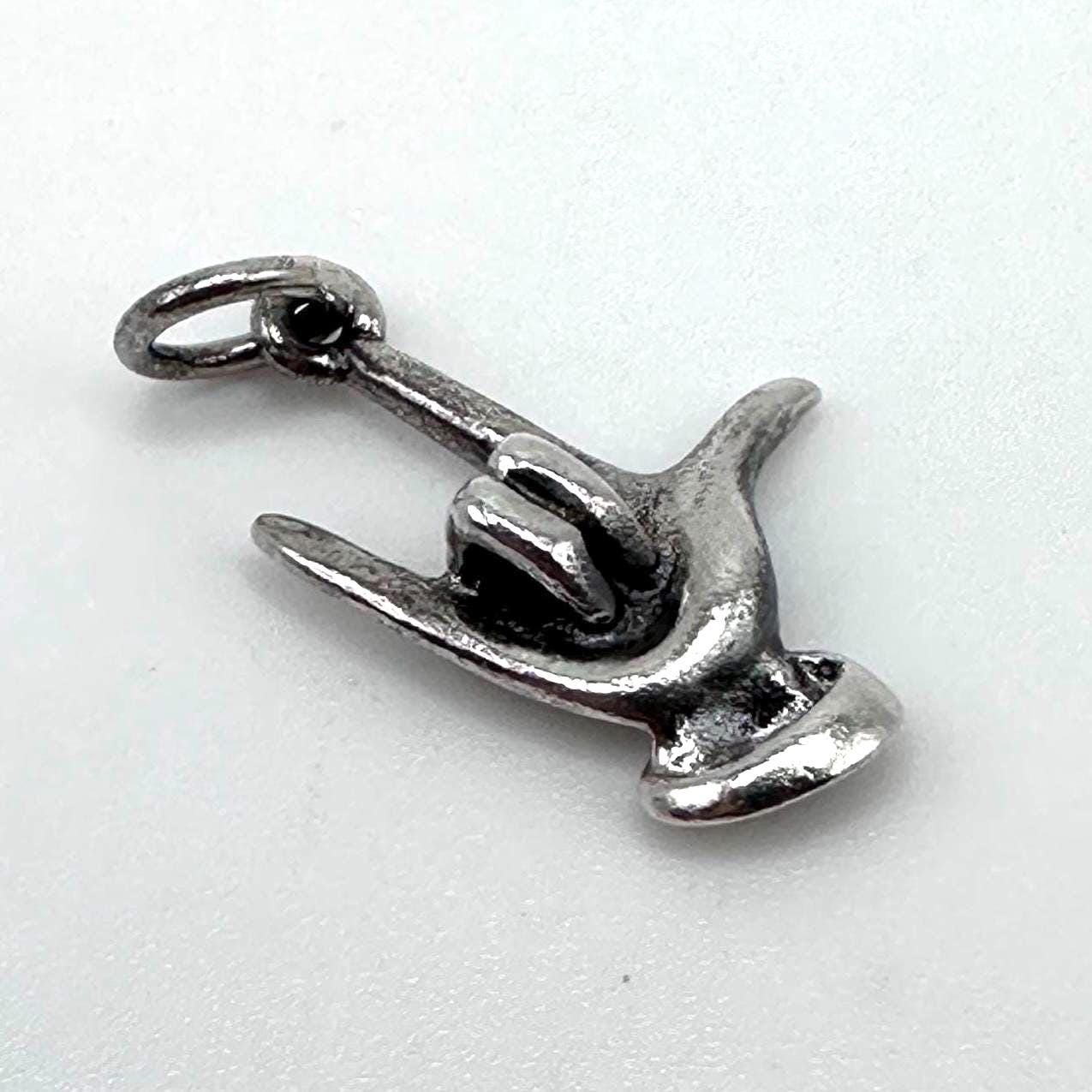 Vintage James Avery Sterling Silver Sign Language Hand I Love You Retired Rare
