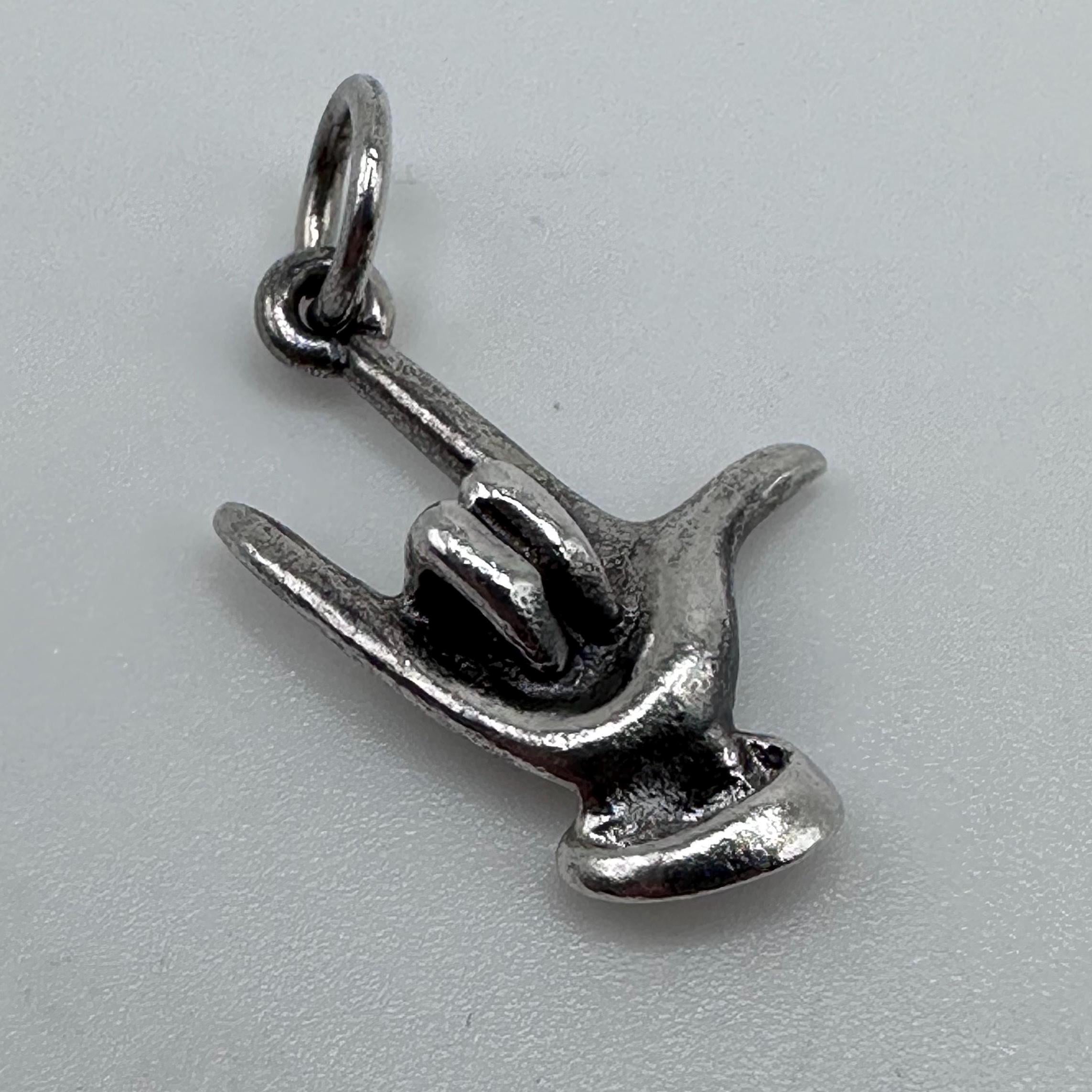 Vintage James Avery Sterling Silver Sign Language Hand I Love You Retired Rare