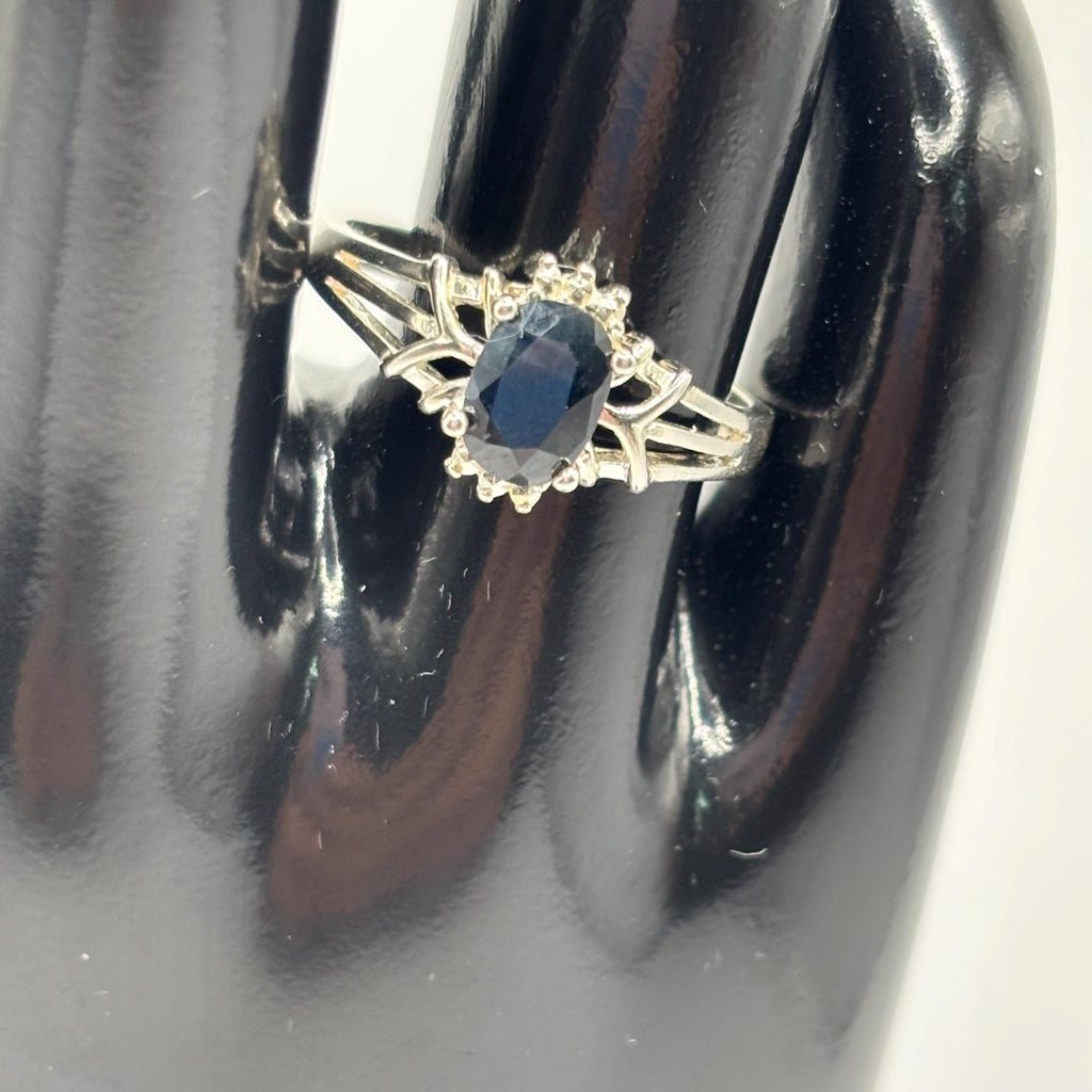 Vintage Oval Sapphire Sterling Silver NV Ring Size 8