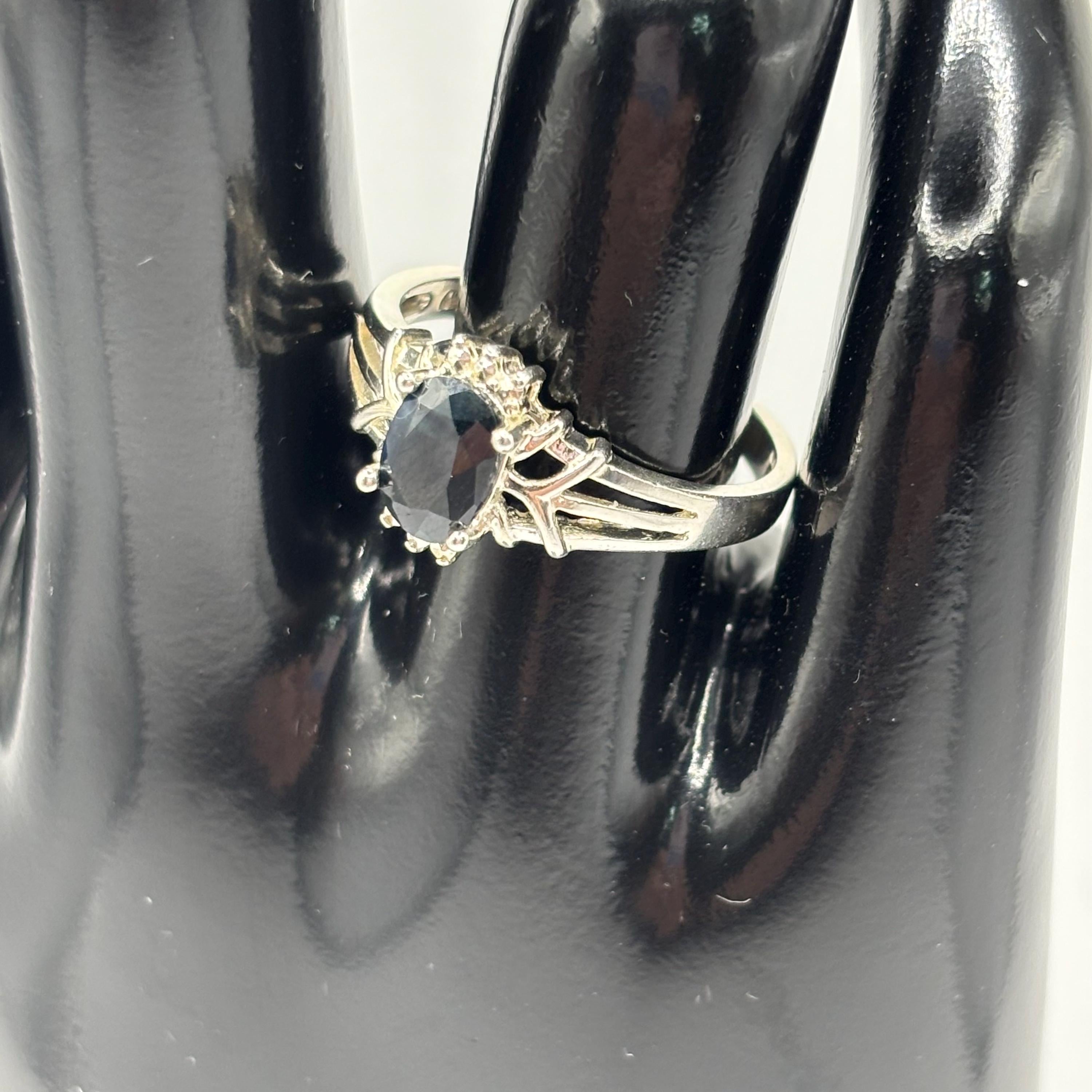 Vintage Oval Sapphire Sterling Silver NV Ring Size 8