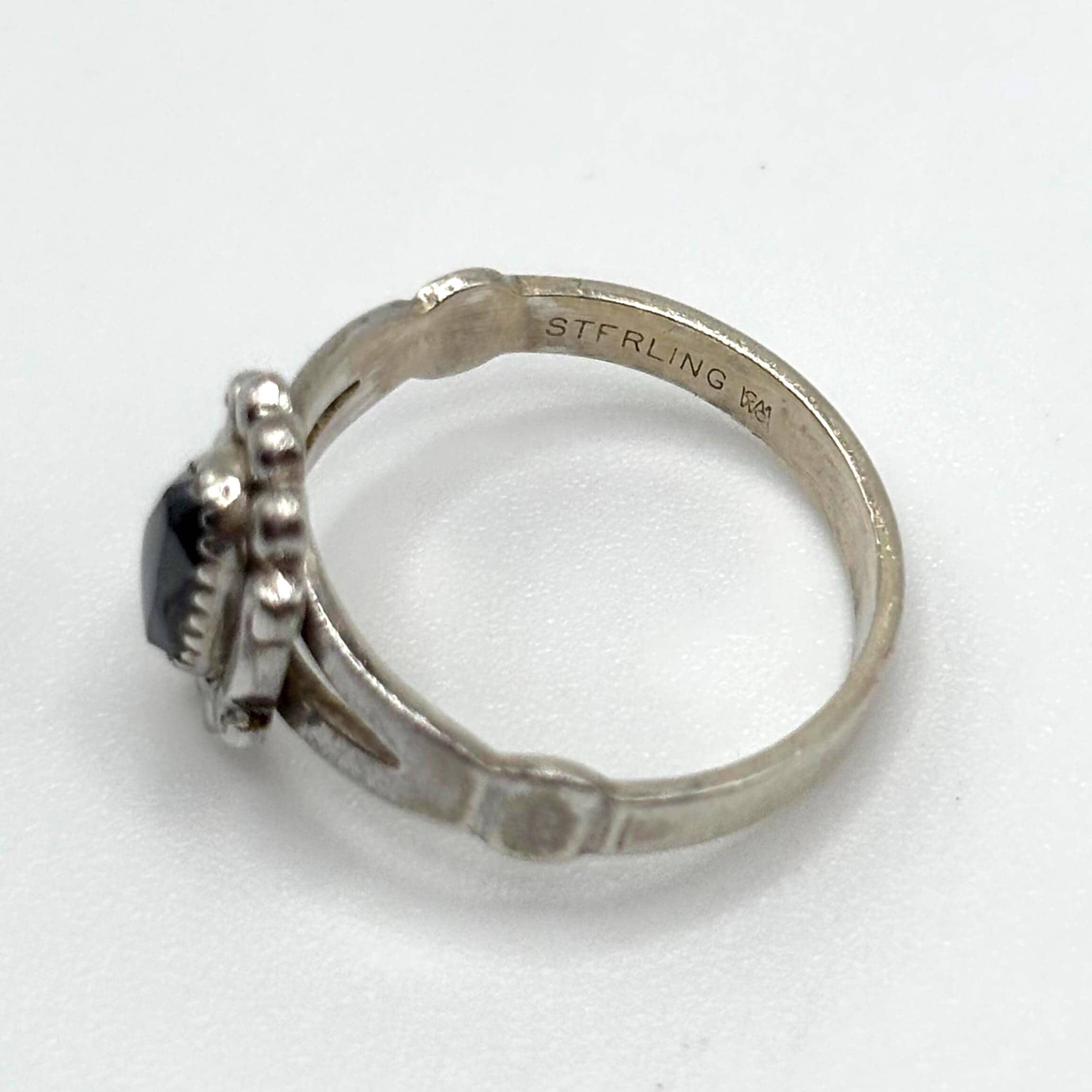 Vintage Sterling Silver Hematite Ring Designer WM Size 5.25