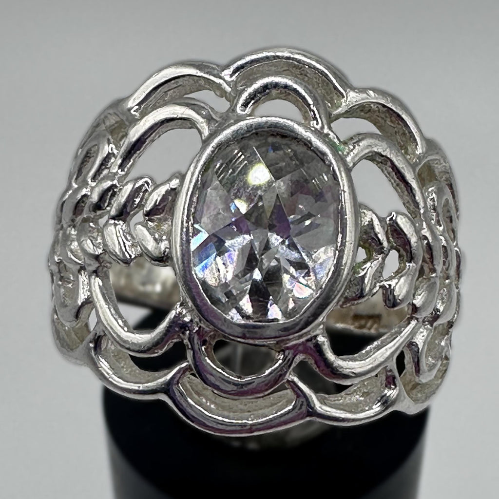 Vintage Style Sterling Silver Ring with Stone Size 6.5