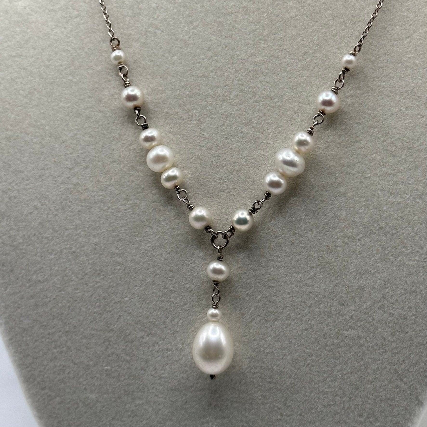 Vintage Pearl and Sterling Silver Necklace 18"