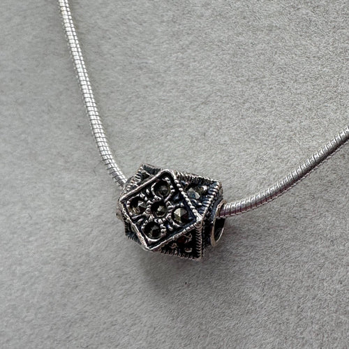 925 Sterling Silver Marcasite Bead Pendant Necklace - ITALY 16-18 Inch