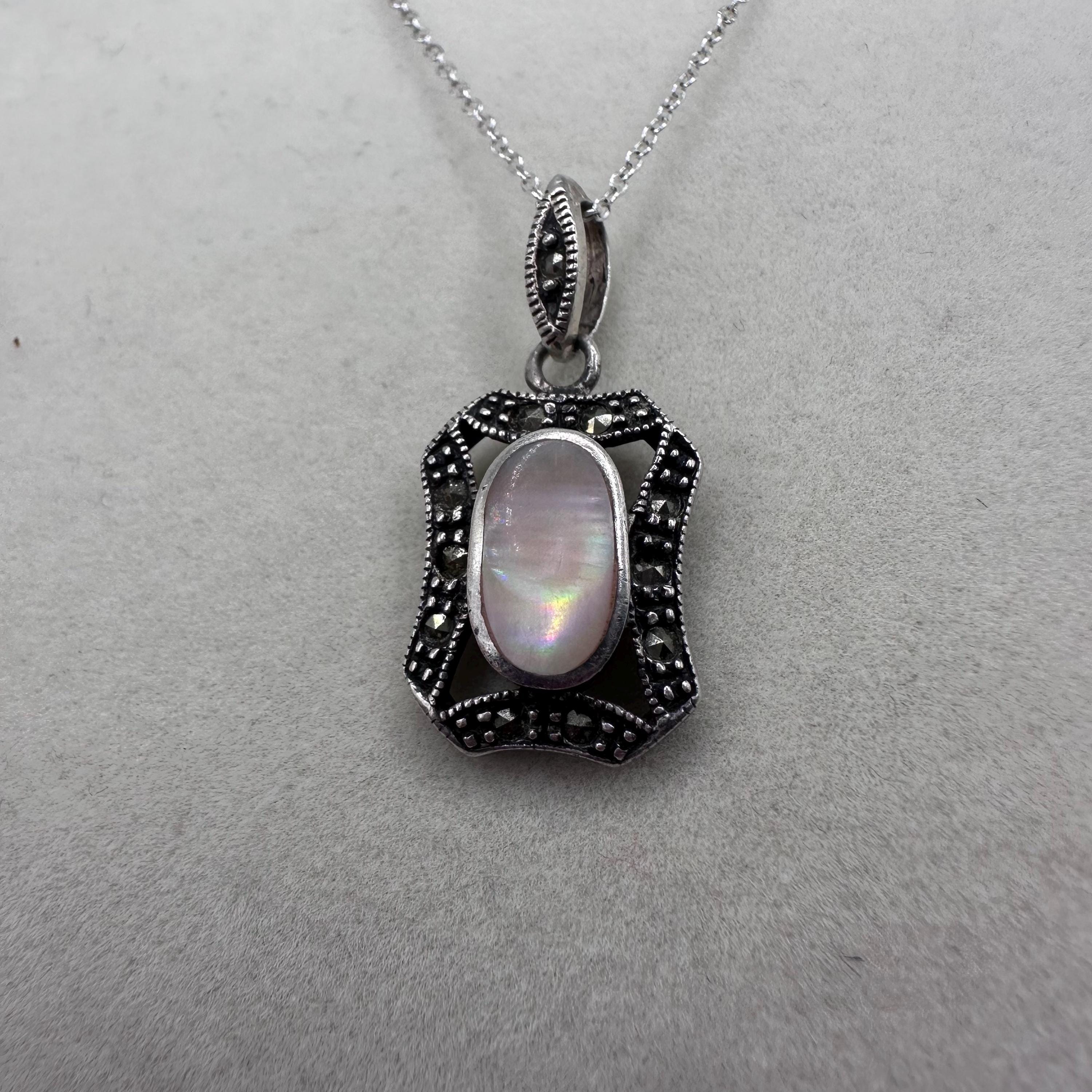 Sterling Silver Oval Opal and Marcasite Vintage Necklace ITALY 925 16