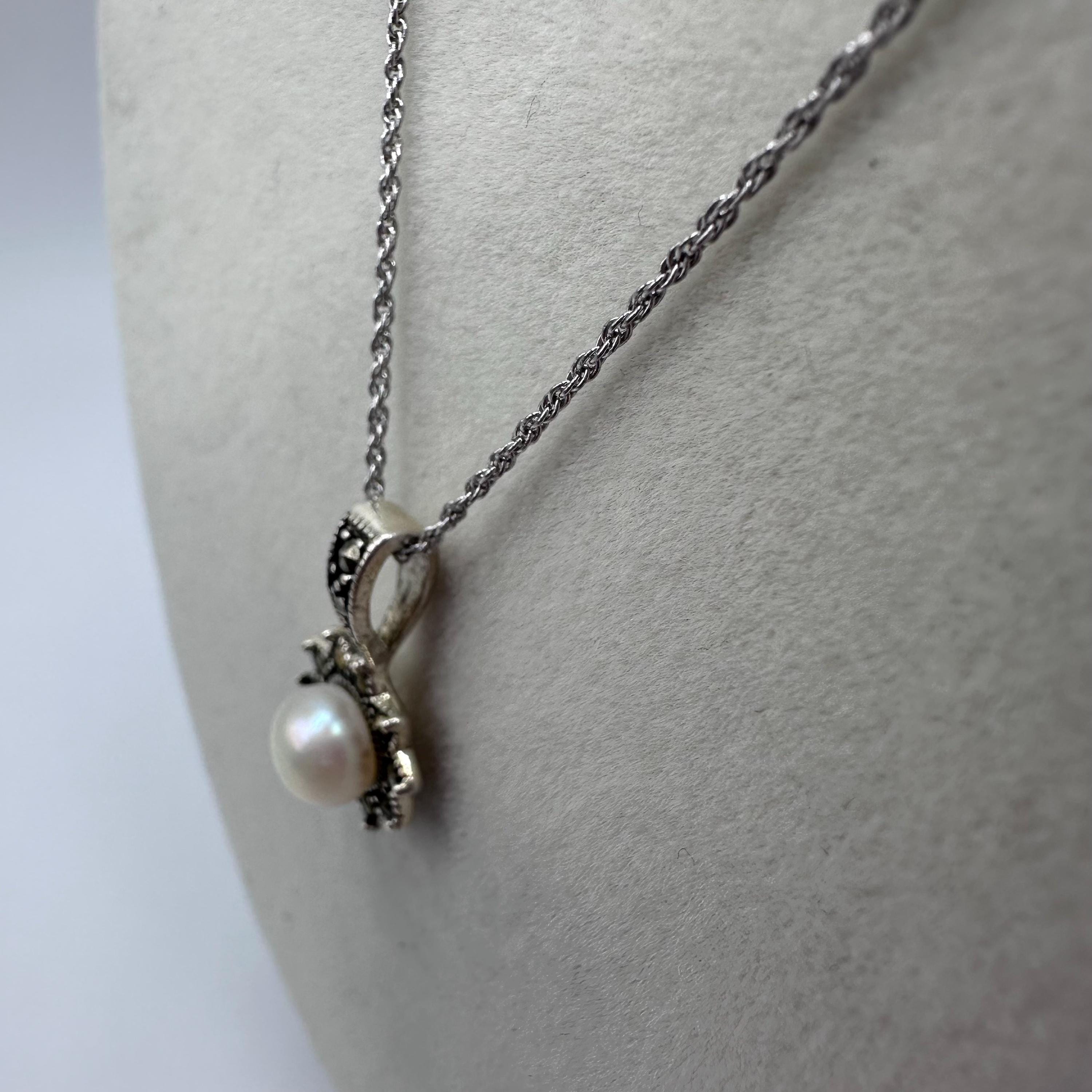 Vintage Marcasite and Pearl 925 Sterling Silver Necklace 18 inches