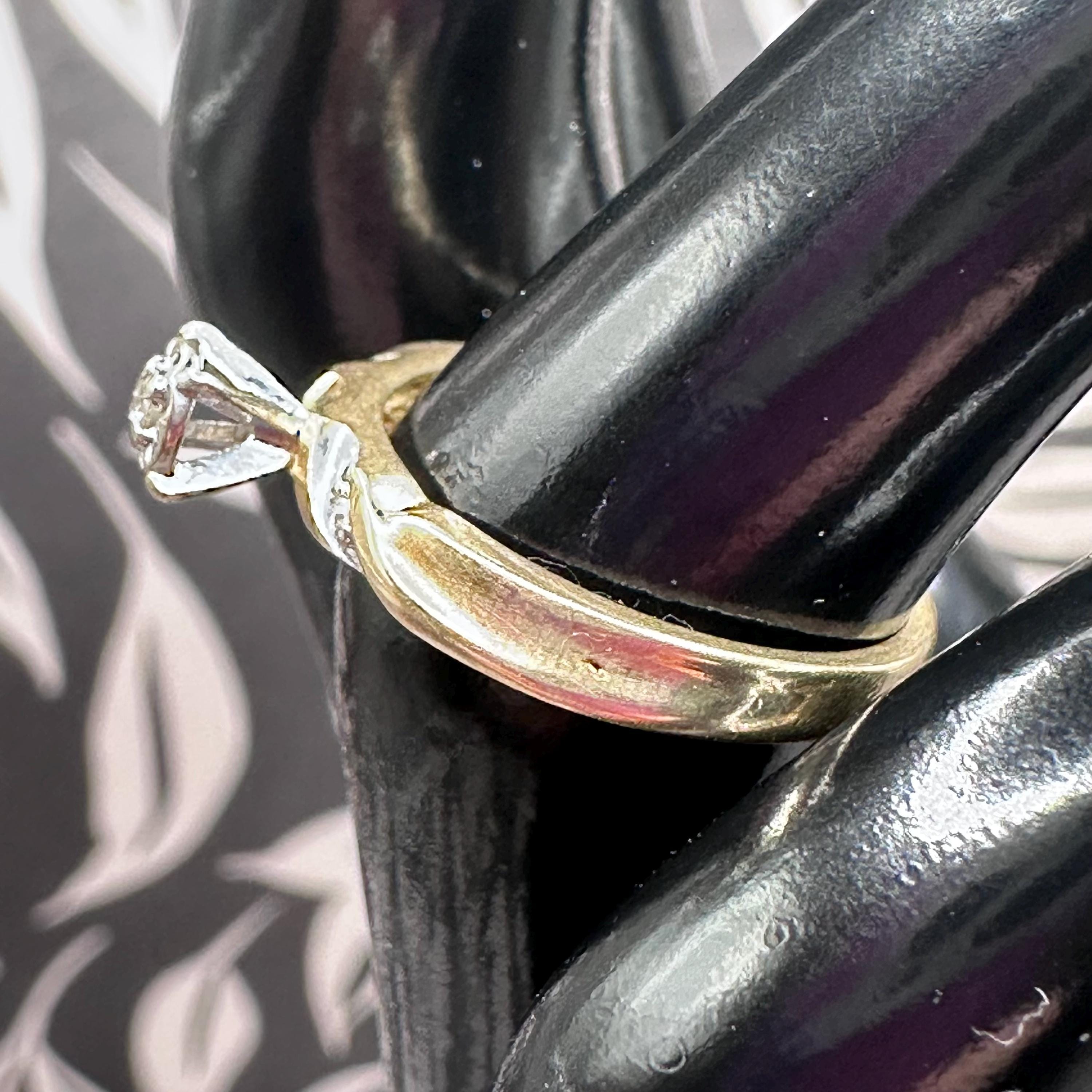 Vintage 14K Gold Diamond Ring Size 6