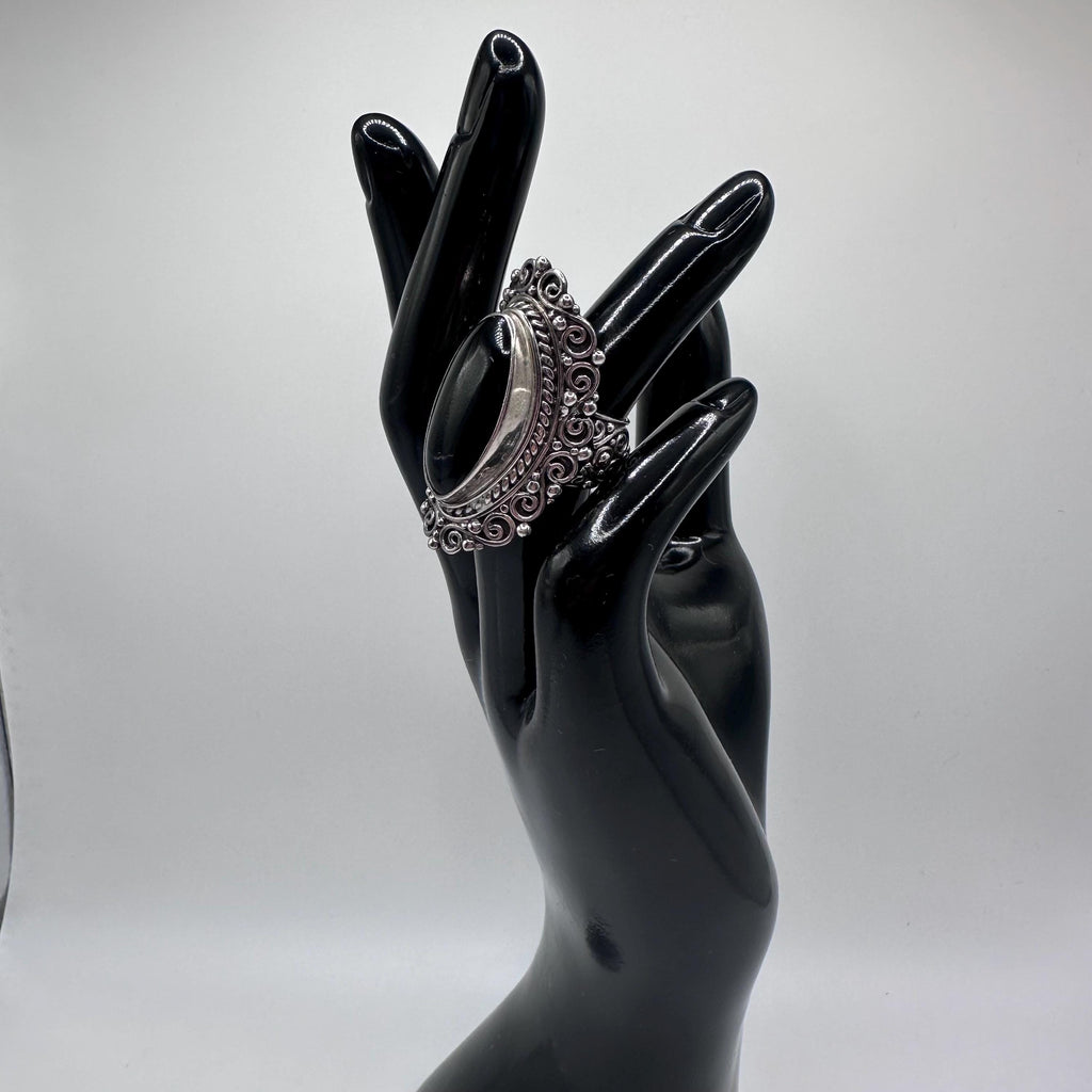 Vintage Samuel B Womens Sterling Silver Onyx Cabochon Cocktail Ring Size 8