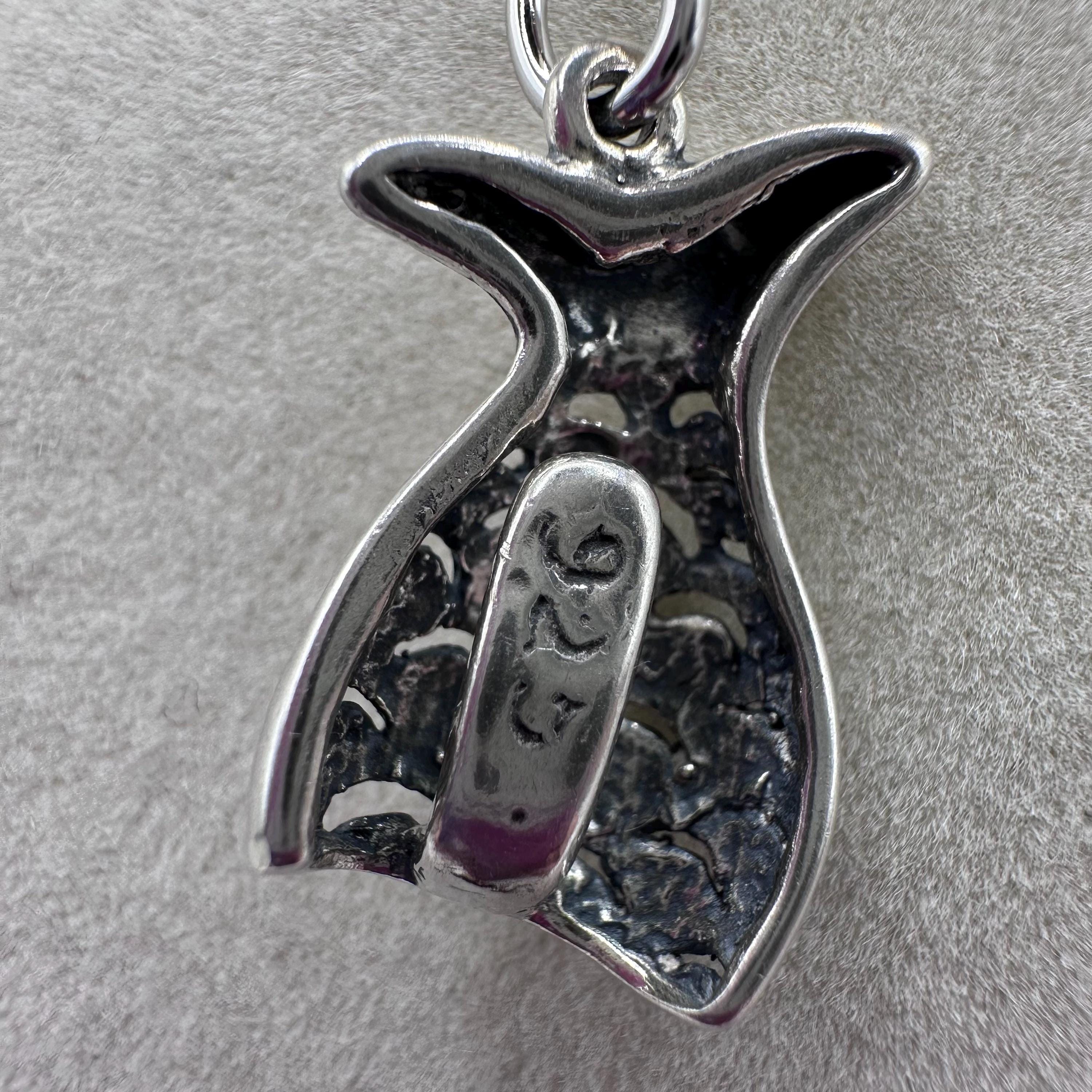 925 Sterling Silver Mermaid Tail Pendant Necklace - 17.5 inch