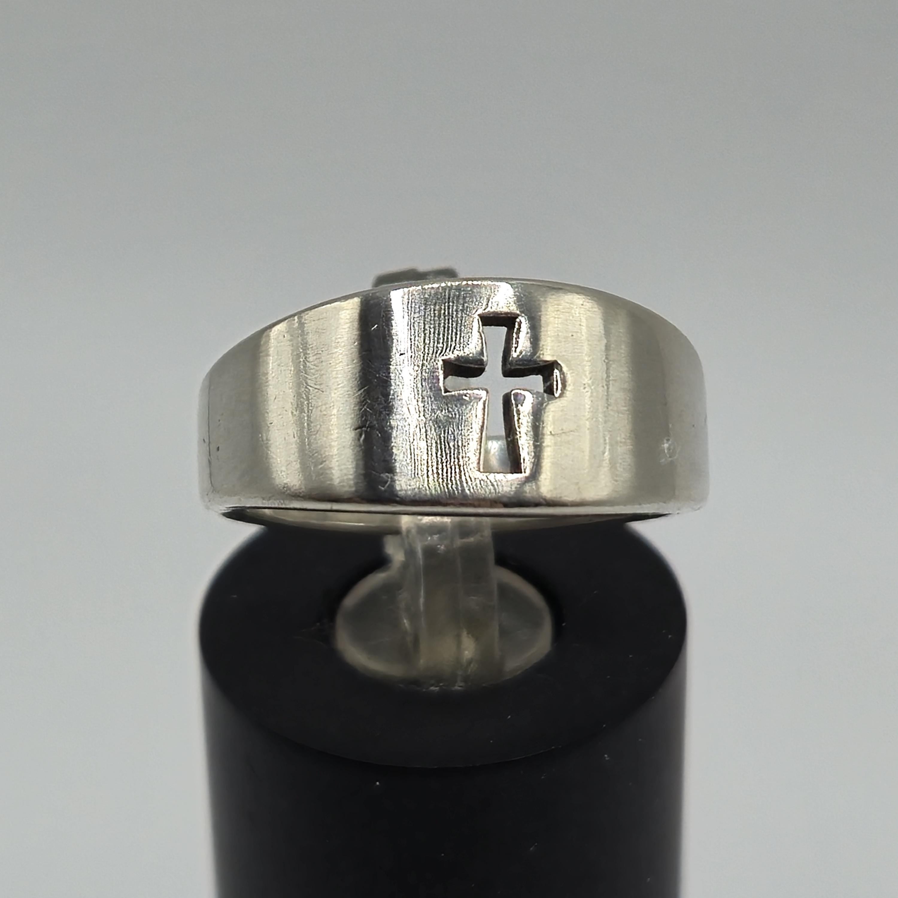 James Avery 925 Sterling Silver Cross Ring Size 5.25