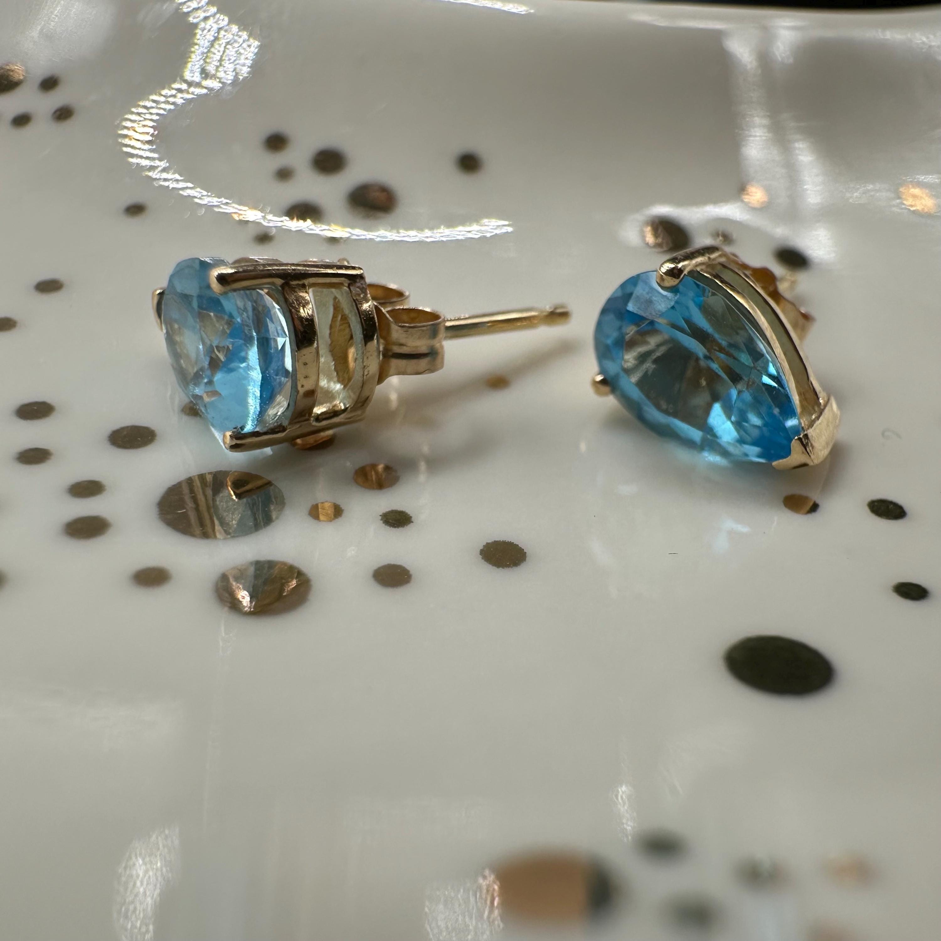 14K Solid Gold Pear Shape Blue Topaz Stud Earrings