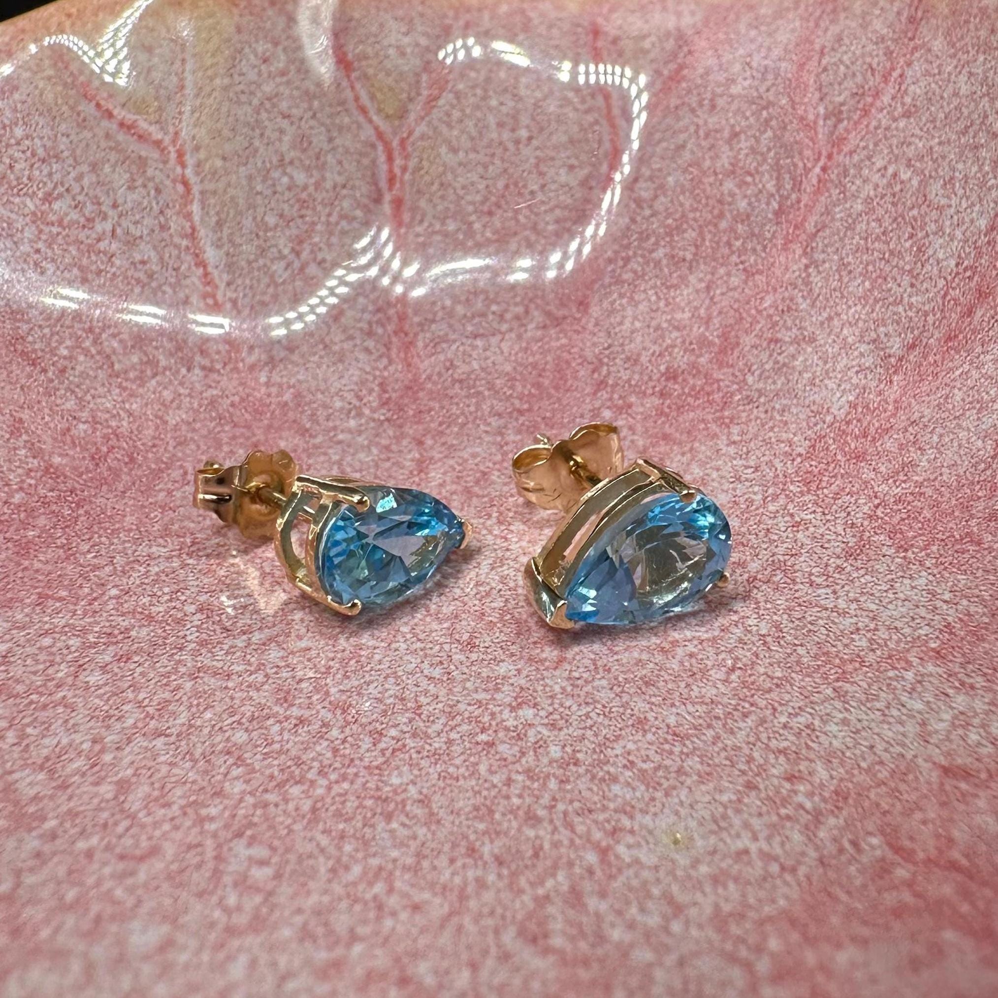 14K Solid Gold Pear Shape Blue Topaz Stud Earrings