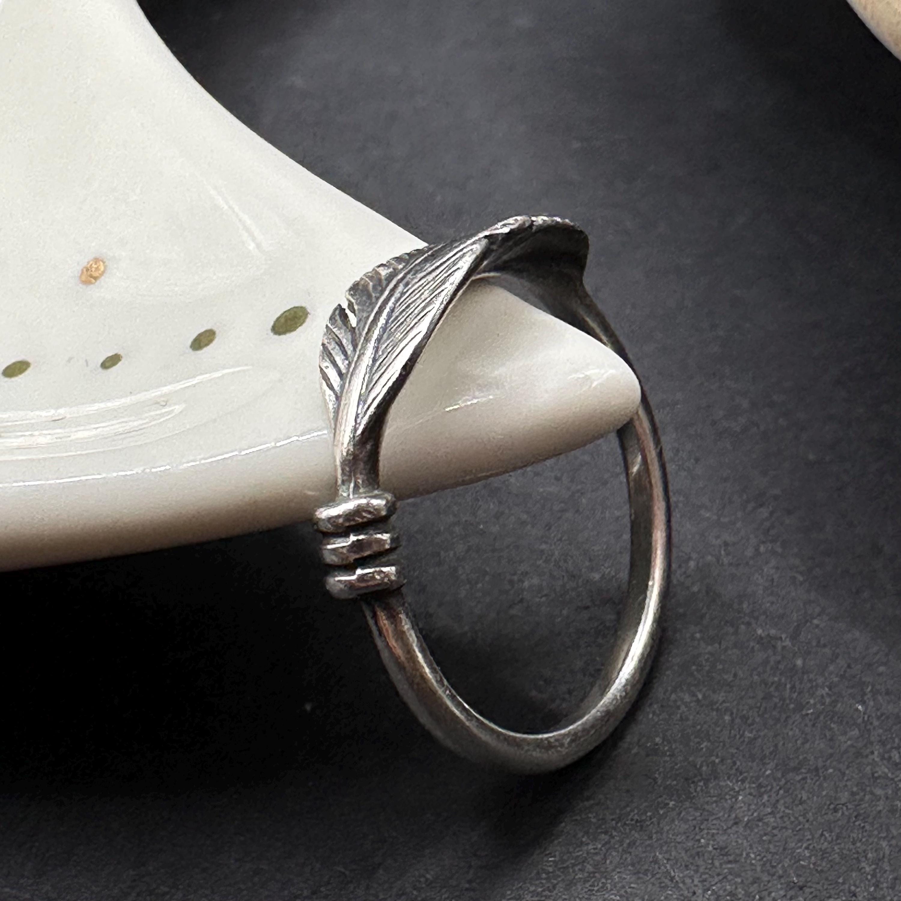 James Avery Delicate Feather Sterling Silver 925 Ring Size 7 RETIRED