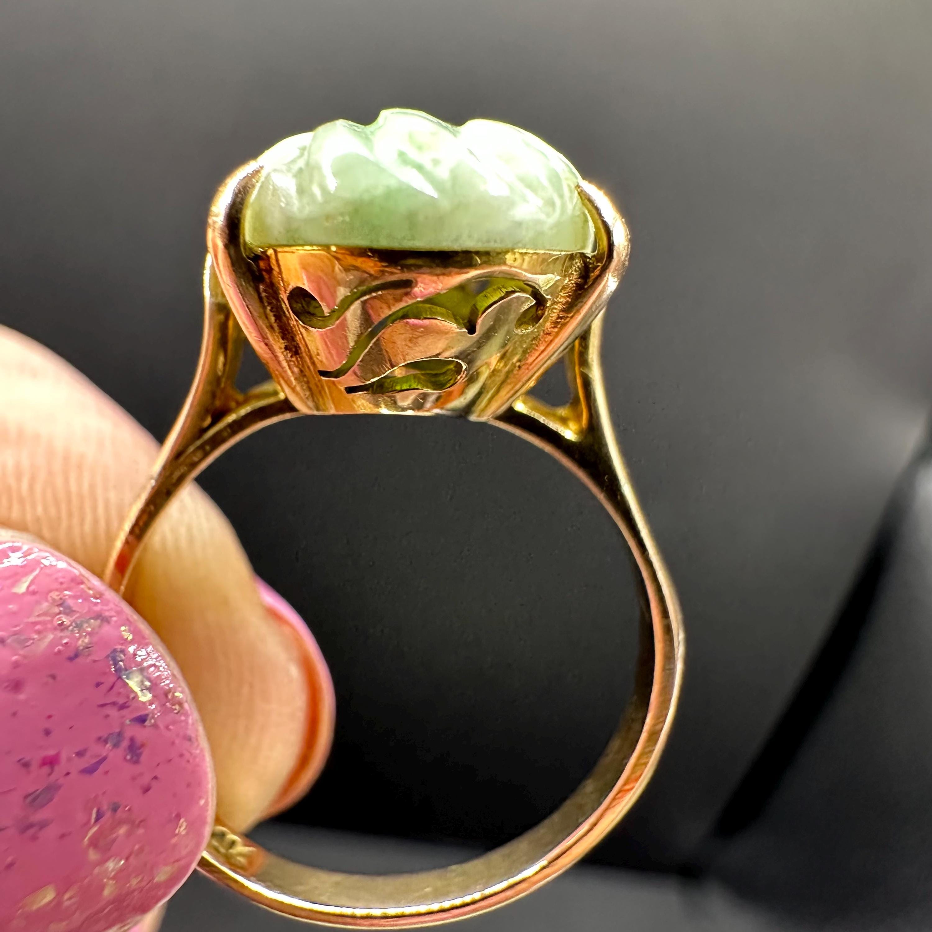 Solid 14K Yellow Gold Ring with Carved Jadeite – Size 5.5