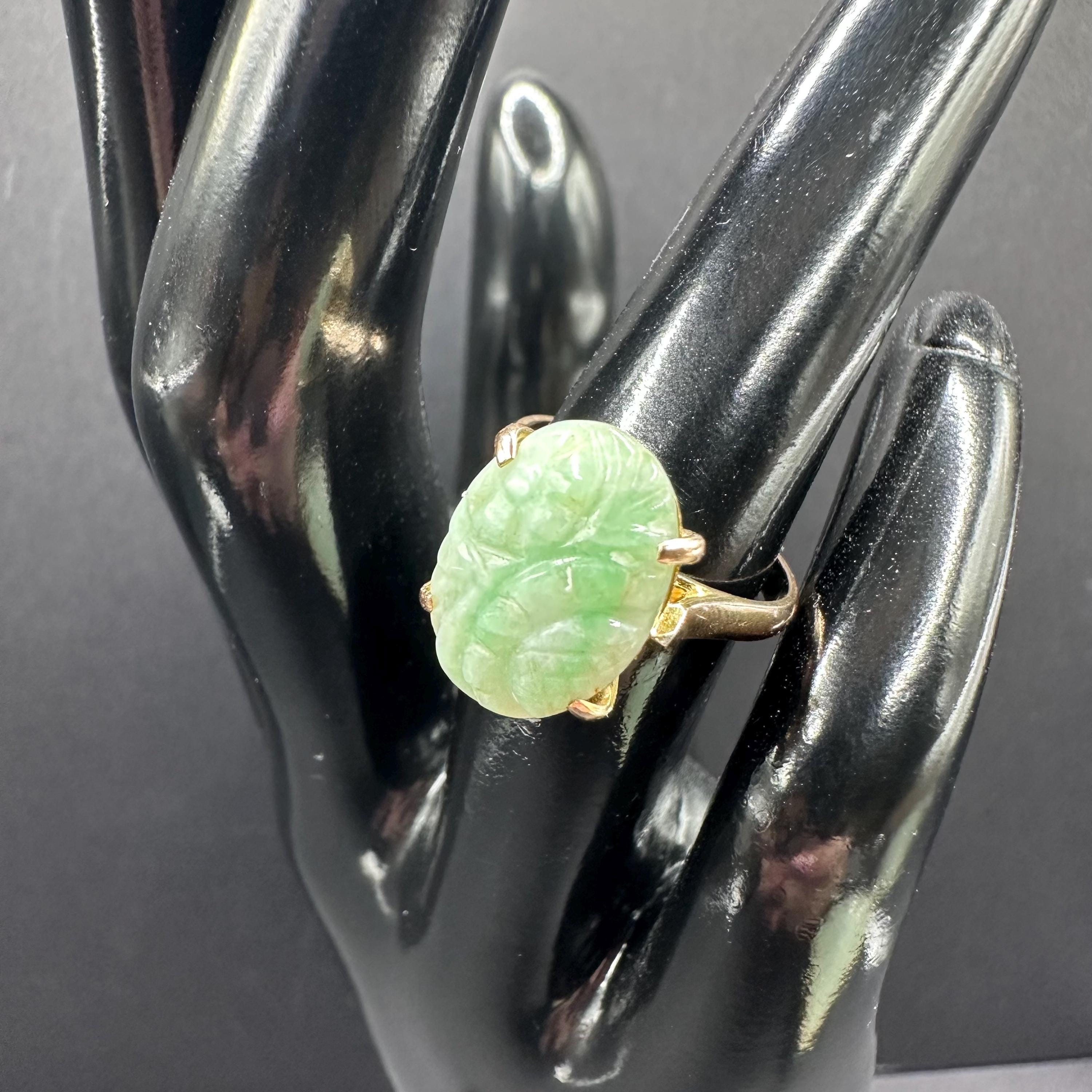 Solid 14K Yellow Gold Ring with Carved Jadeite – Size 5.5