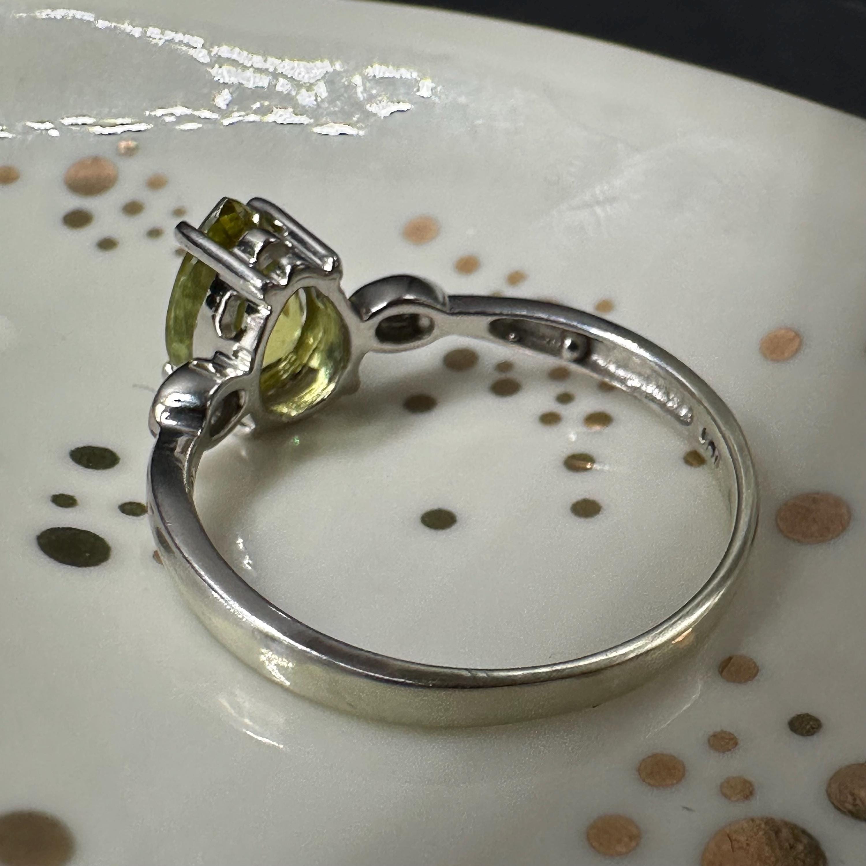 TGGC Solid 10K White Gold Ring with Natural Sphene & White Topaz Accents Size 8