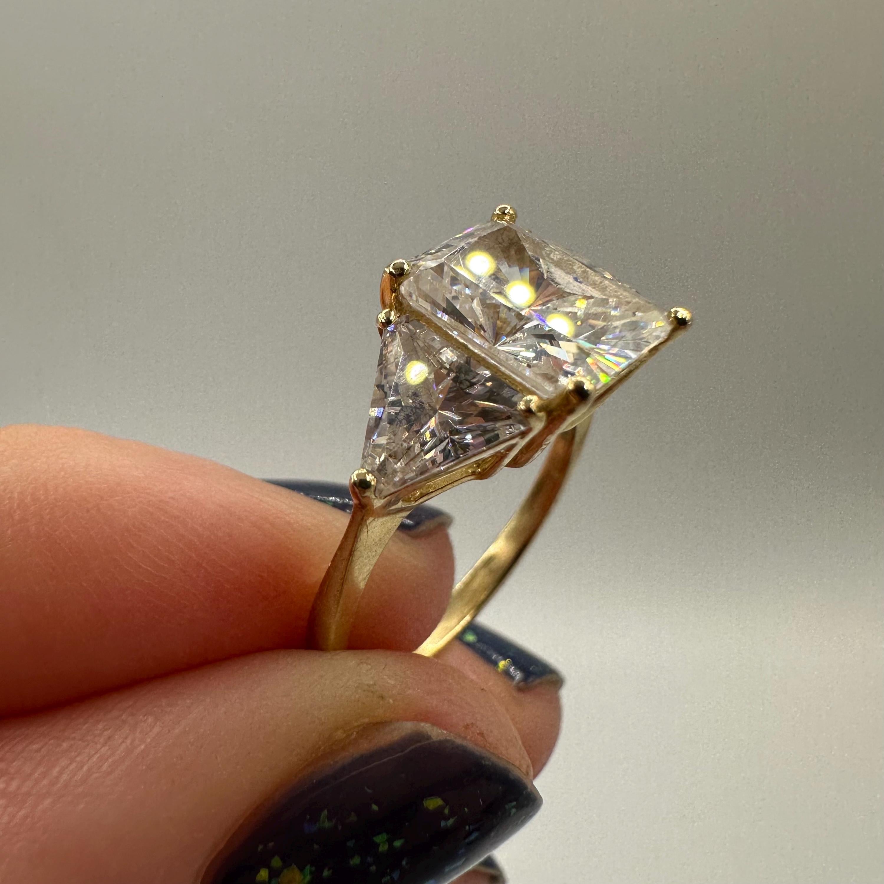 Solid 14K Yellow Gold Three-Stone CZ Ring – Size 6