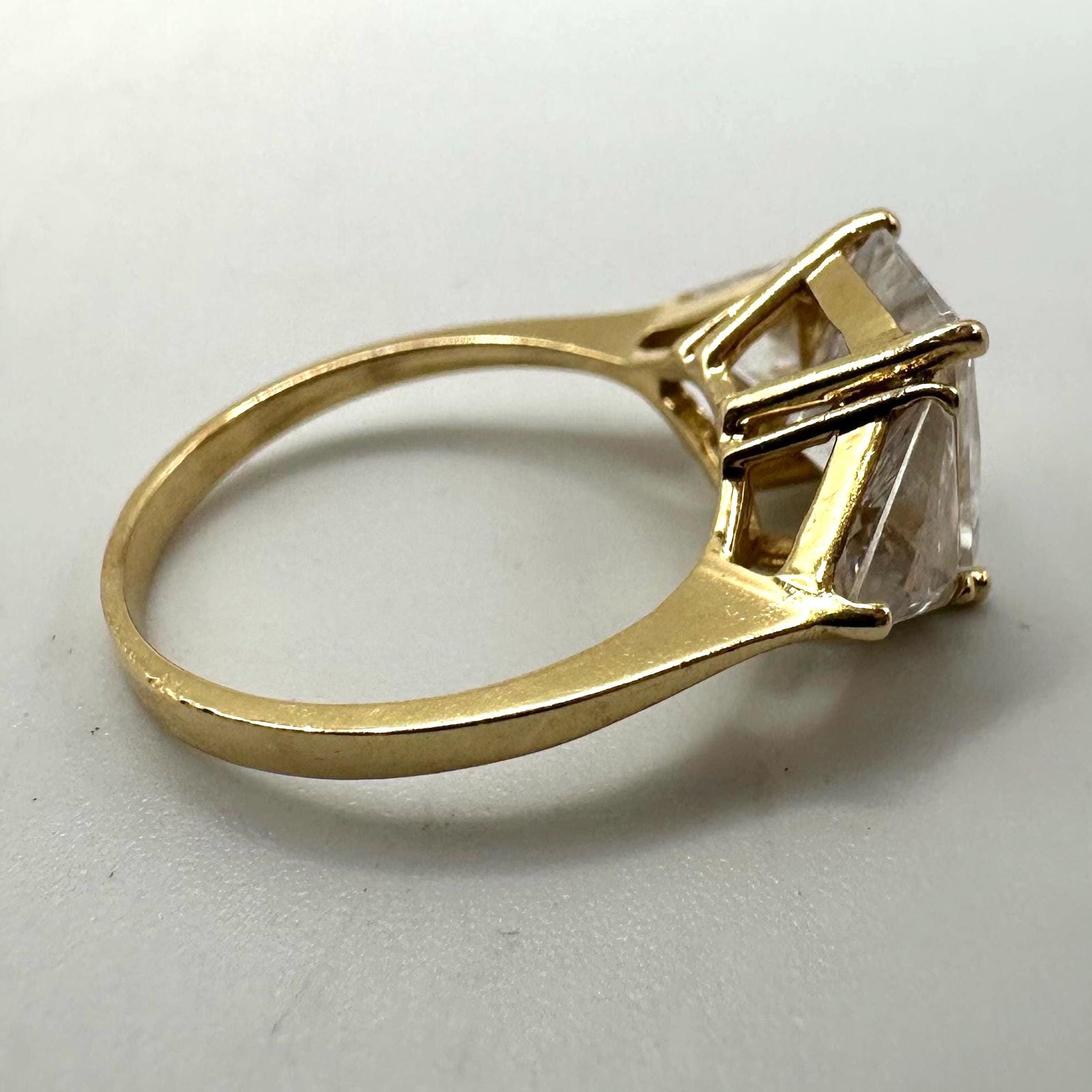 Solid 14K Yellow Gold Three-Stone CZ Ring – Size 6