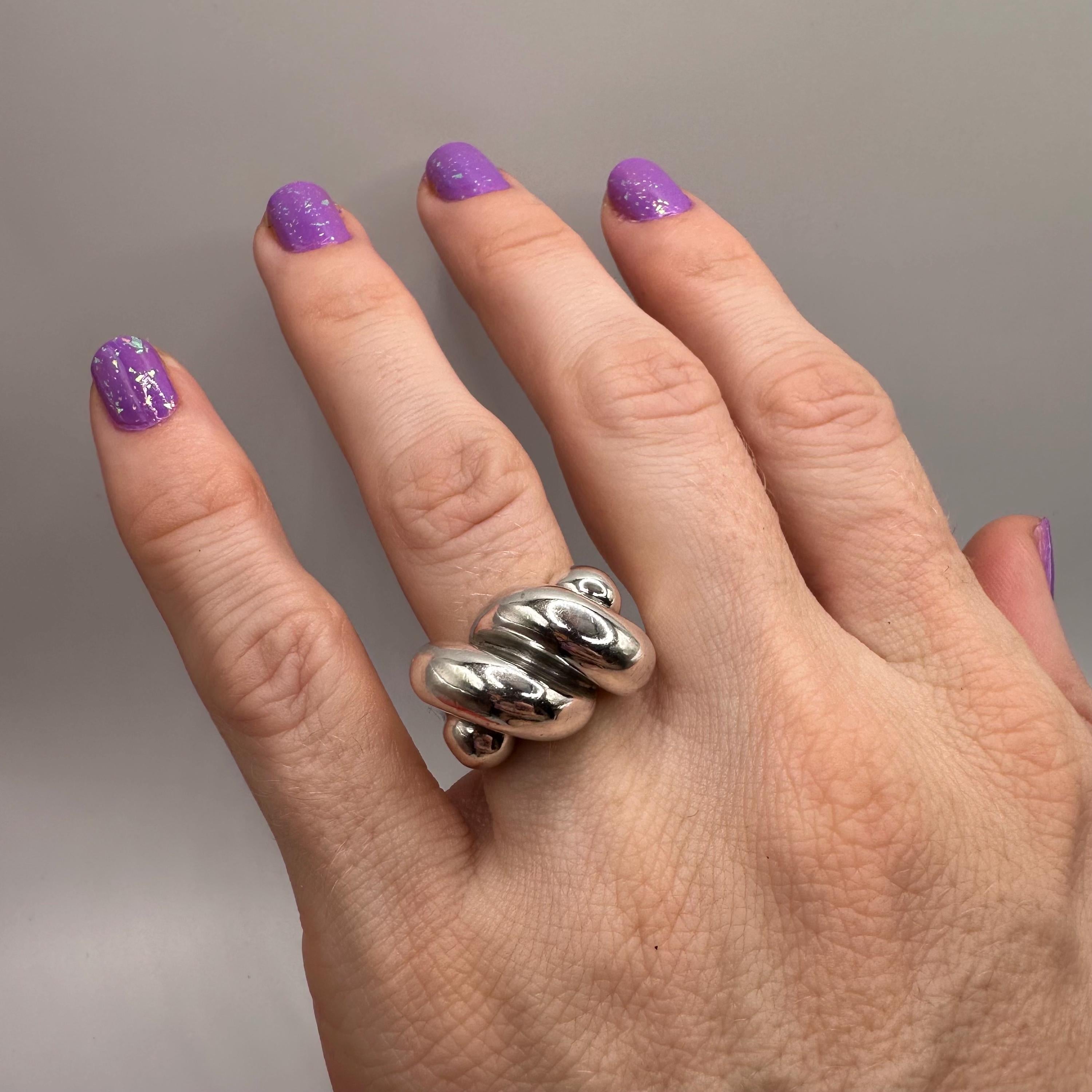 RETIRED James Avery Sisterhood Sterling Silver Ring - Size 6.5