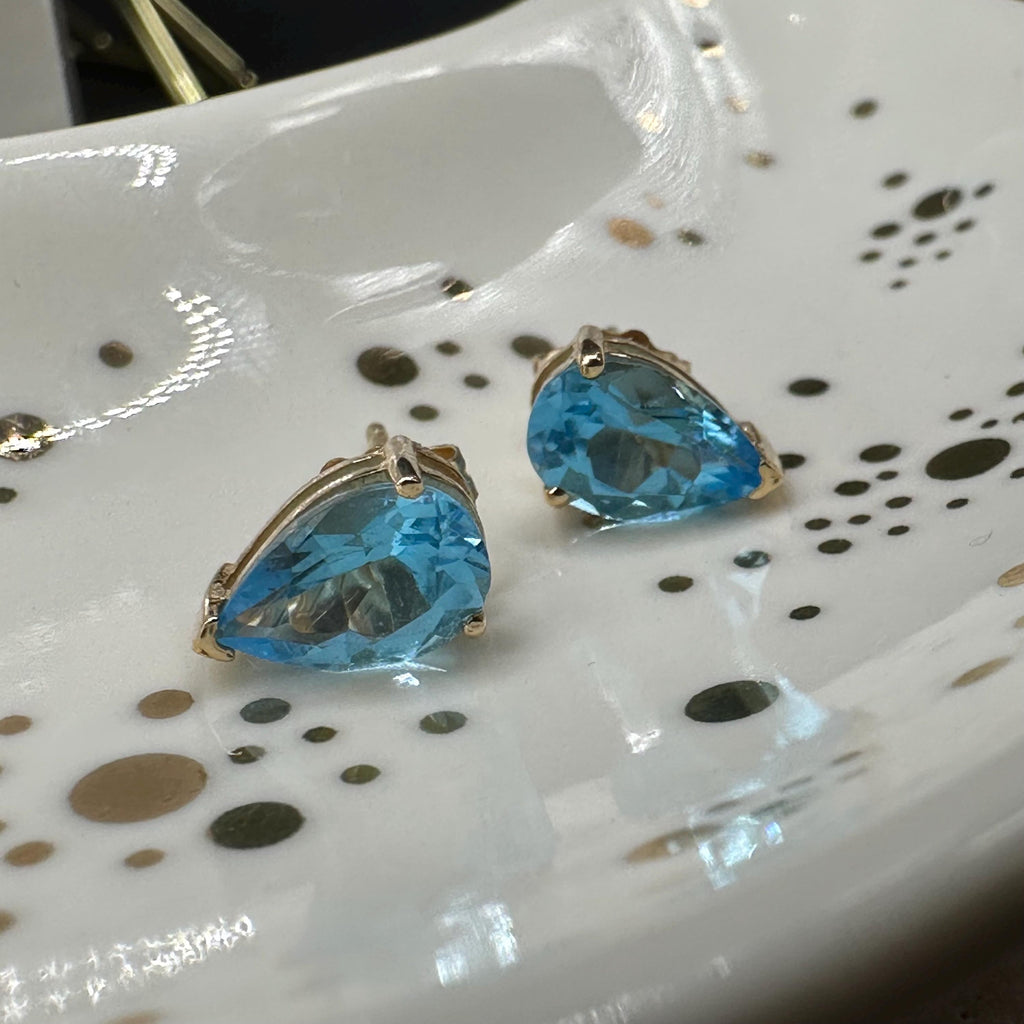 14K Solid Gold Pear Shape Blue Topaz Stud Earrings