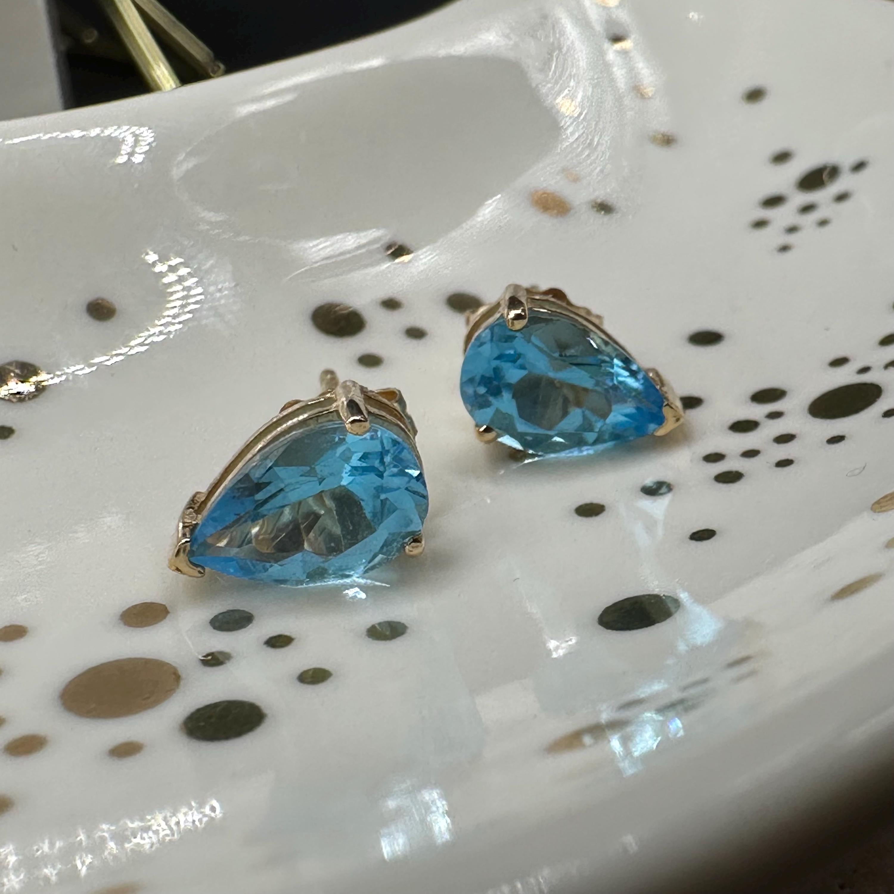 14K Solid Gold Pear Shape Blue Topaz Stud Earrings