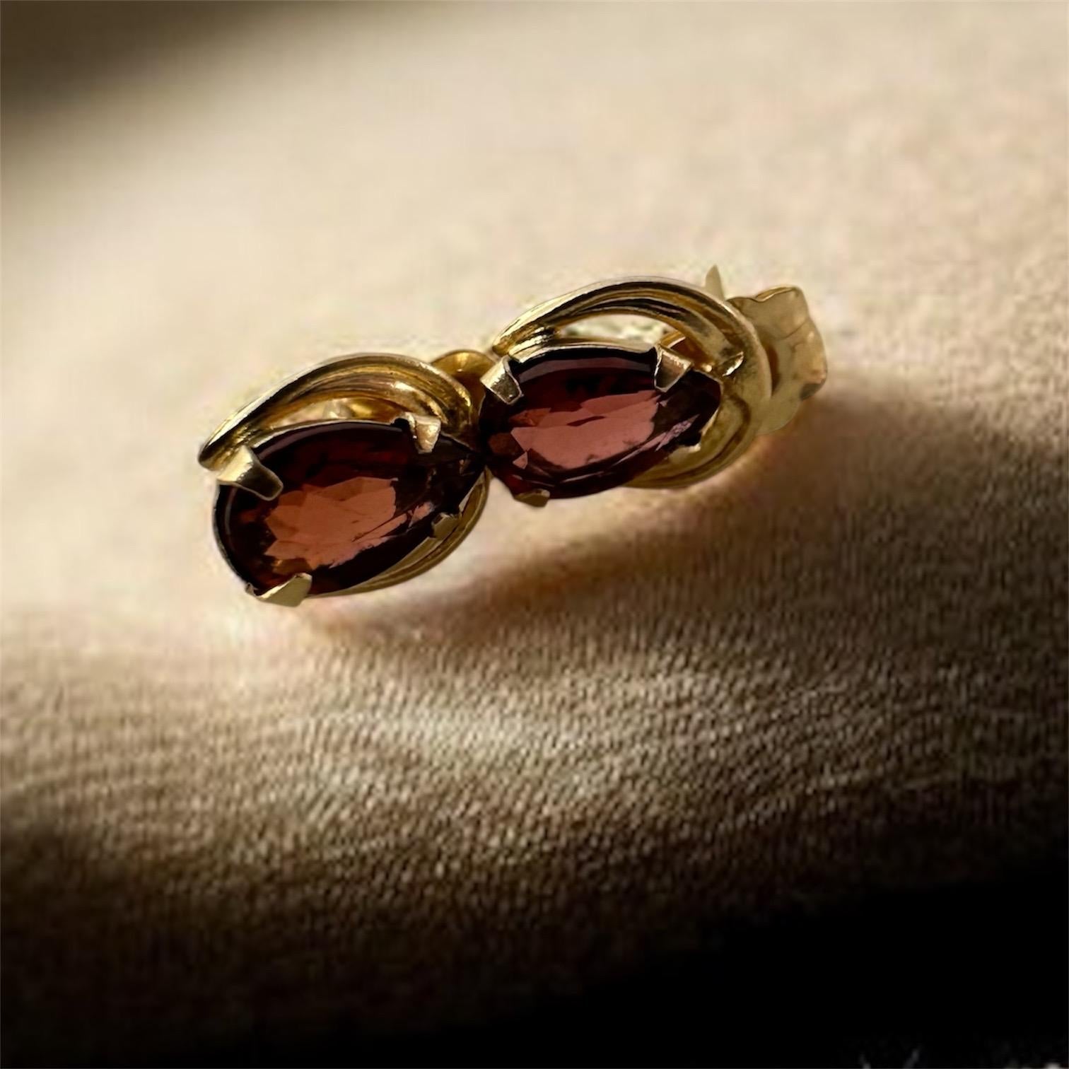 Solid 14K Yellow Gold Stud Earrings with Pear-Cut Burgundy Gemstones