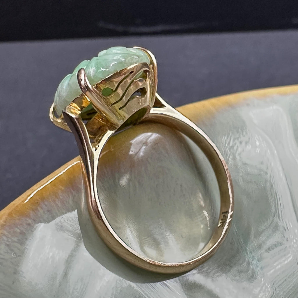 Solid 14K Yellow Gold Ring with Carved Jadeite – Size 5.5