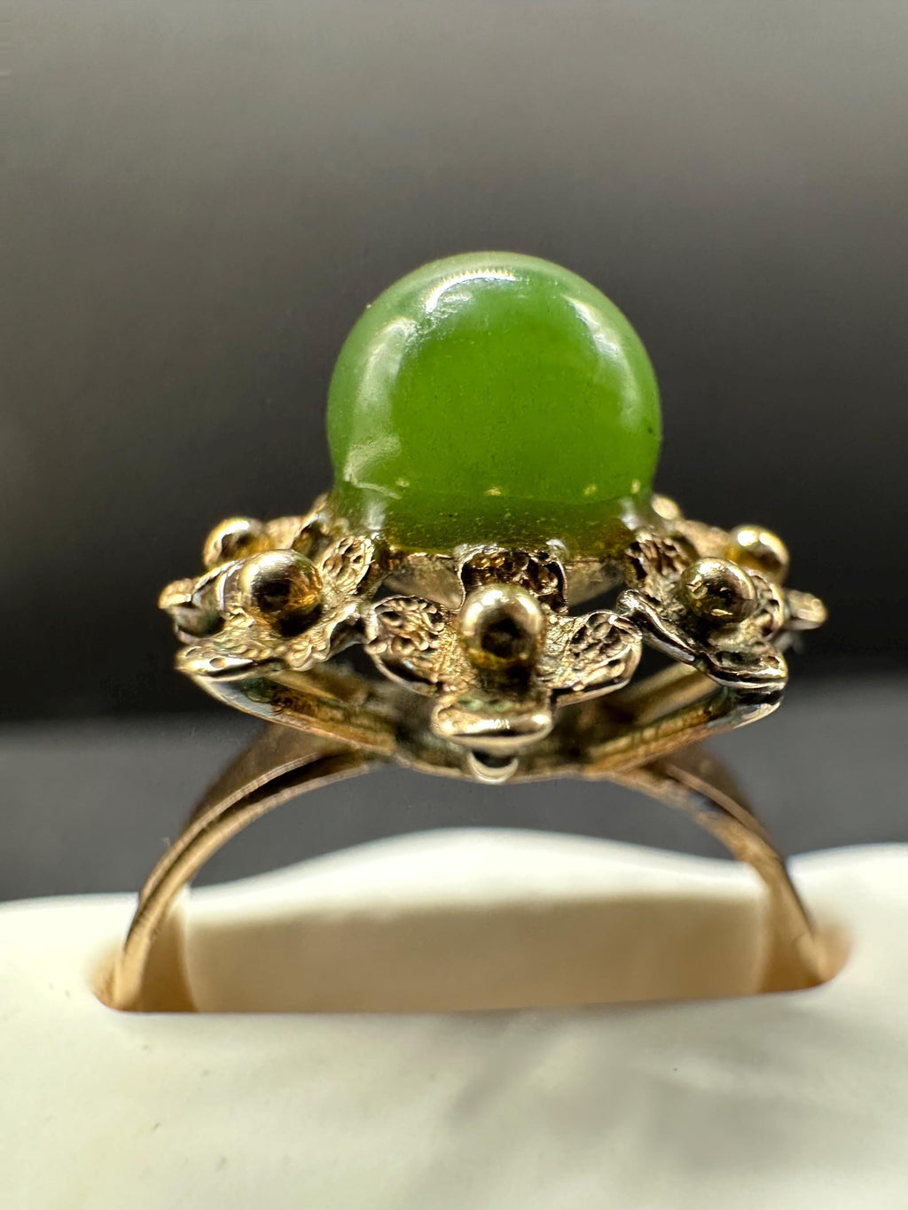 14K Solid Gold Jade Ring Size 5.75 Vintage Antique Heirloom Style