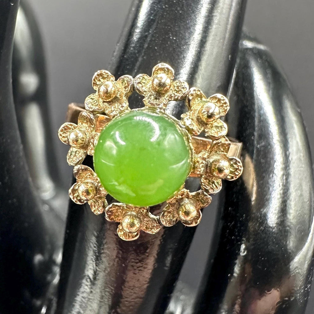 14K Solid Gold Jade Ring Size 5.75 Vintage Antique Heirloom Style